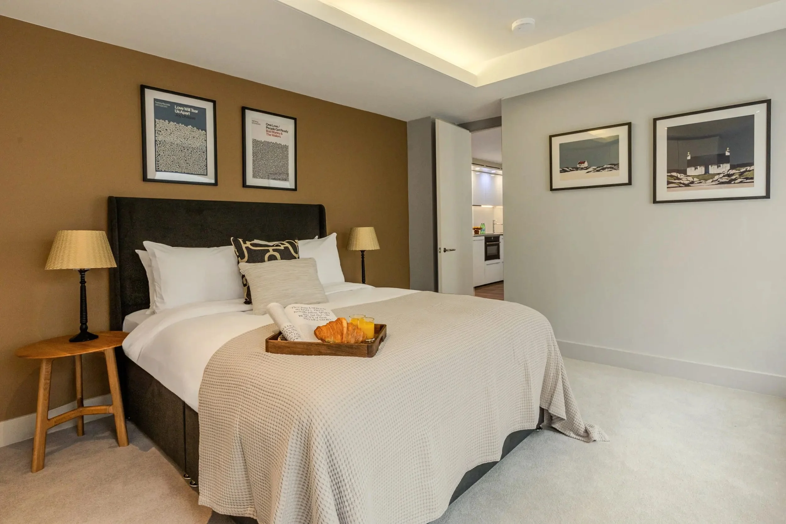billingsgate-heights- 1 bed deluxe-2.jpeg