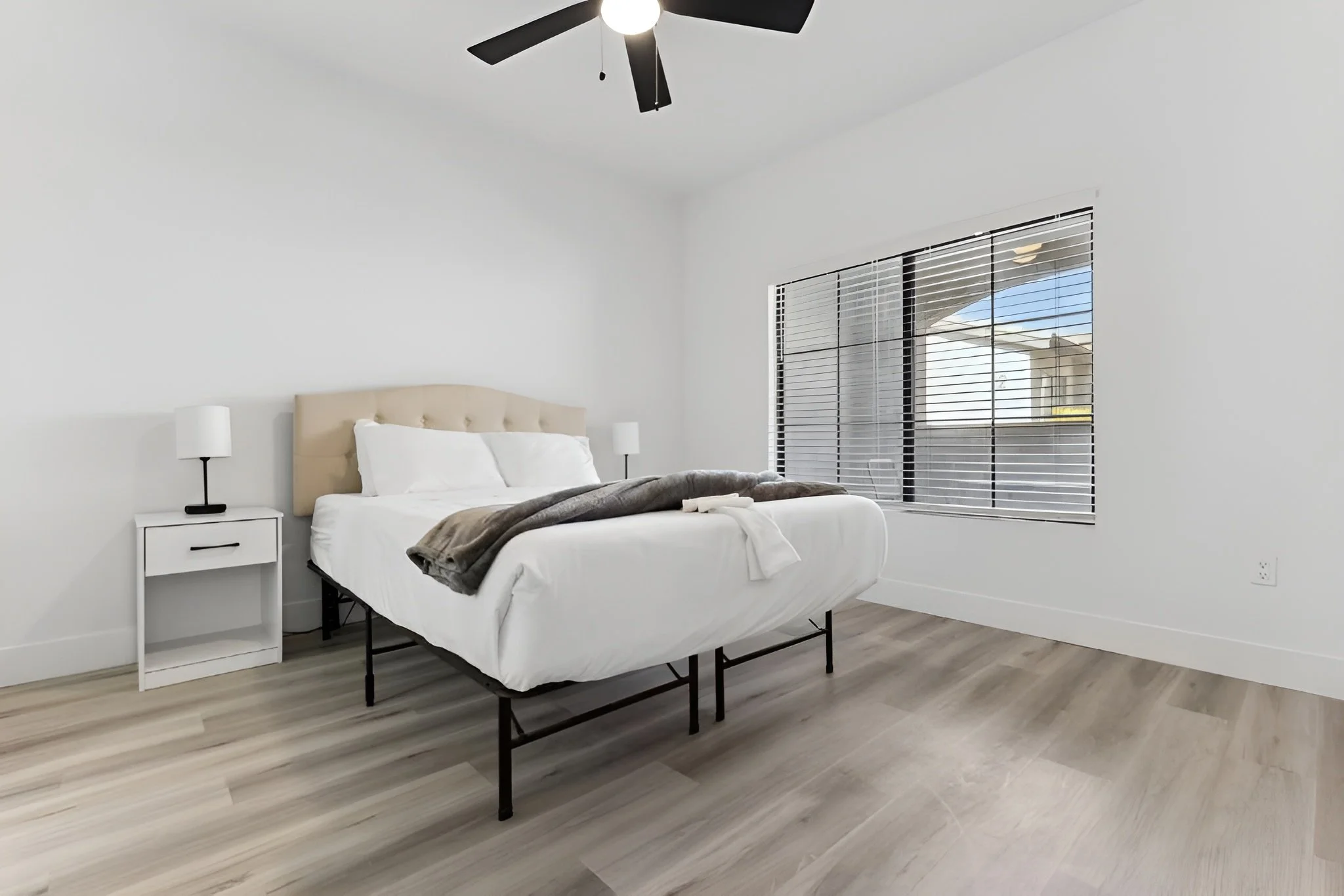 the-southeast-suites-2 bed -2.jpg