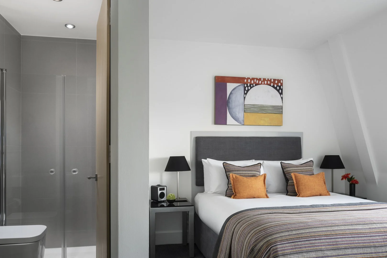 earls-court-residences-deluxe-1bed-3.jpg