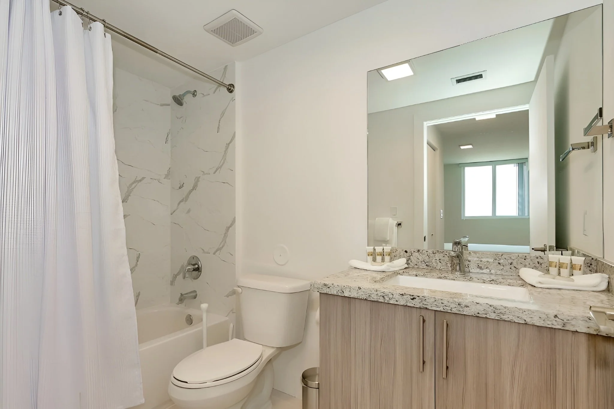 little-havana-suites-2bed-5.jpg