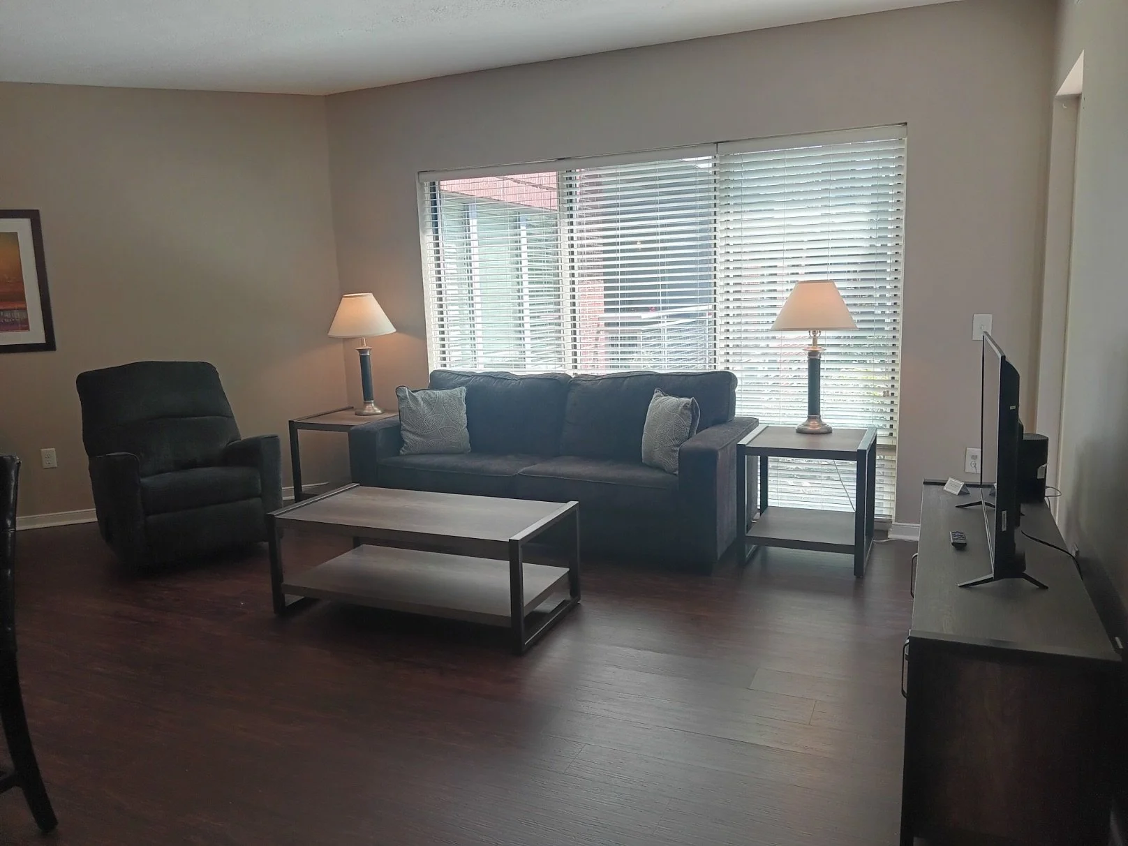 scioto-residences-2 bed-8.jpeg
