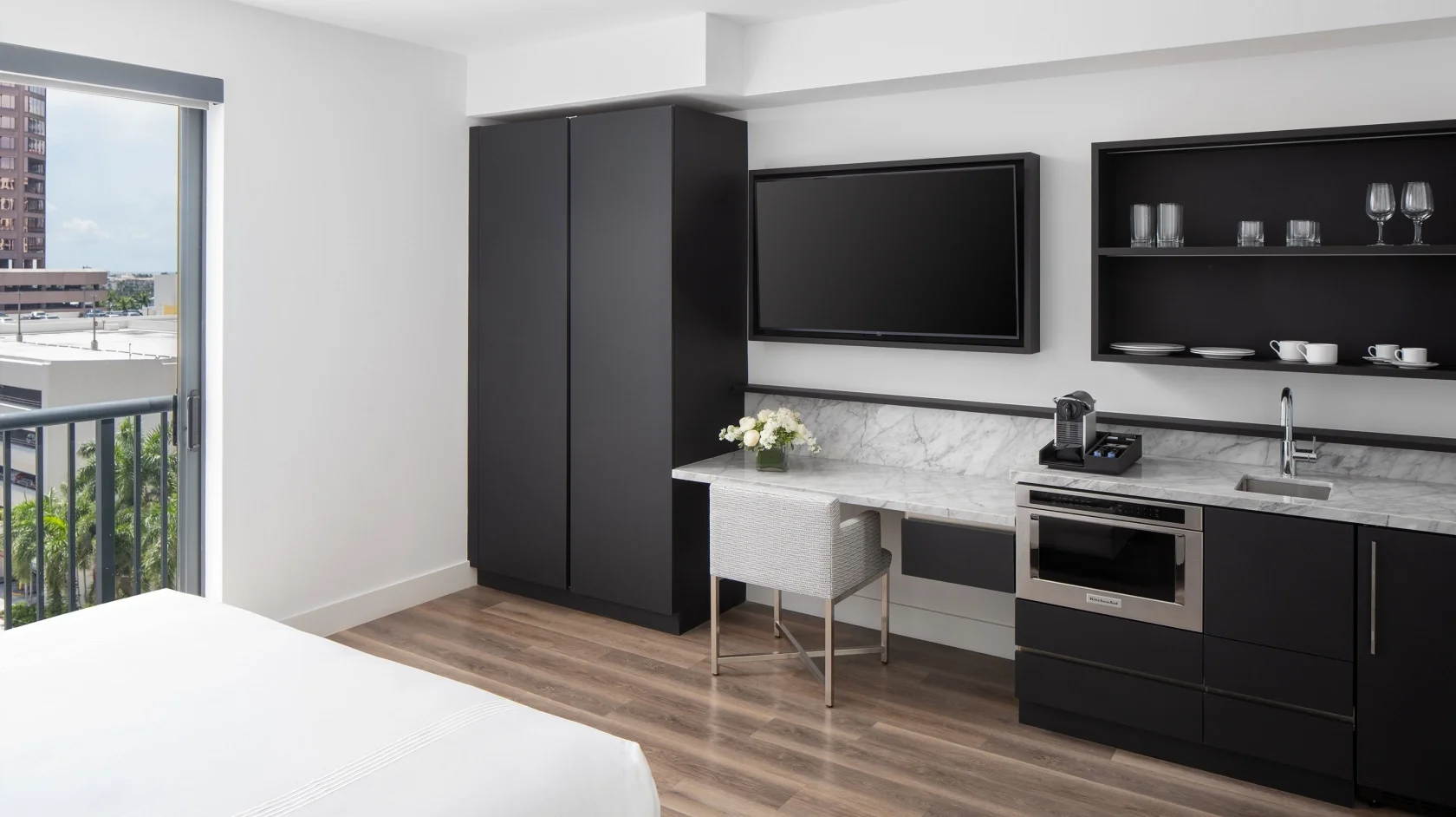 palm-beach-heights-studio-3.webp