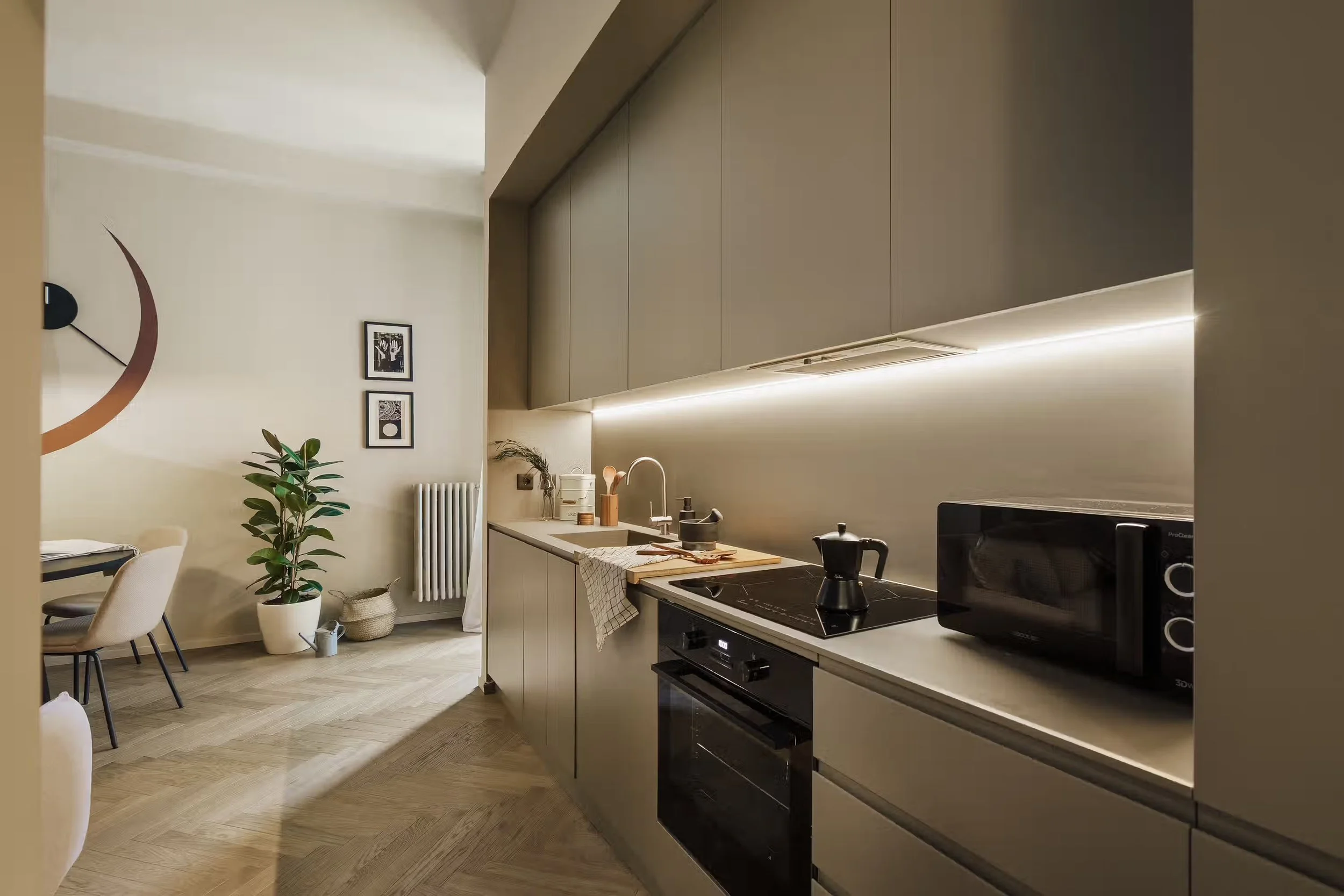milano-centrale-suites-3 bed-2.jpeg