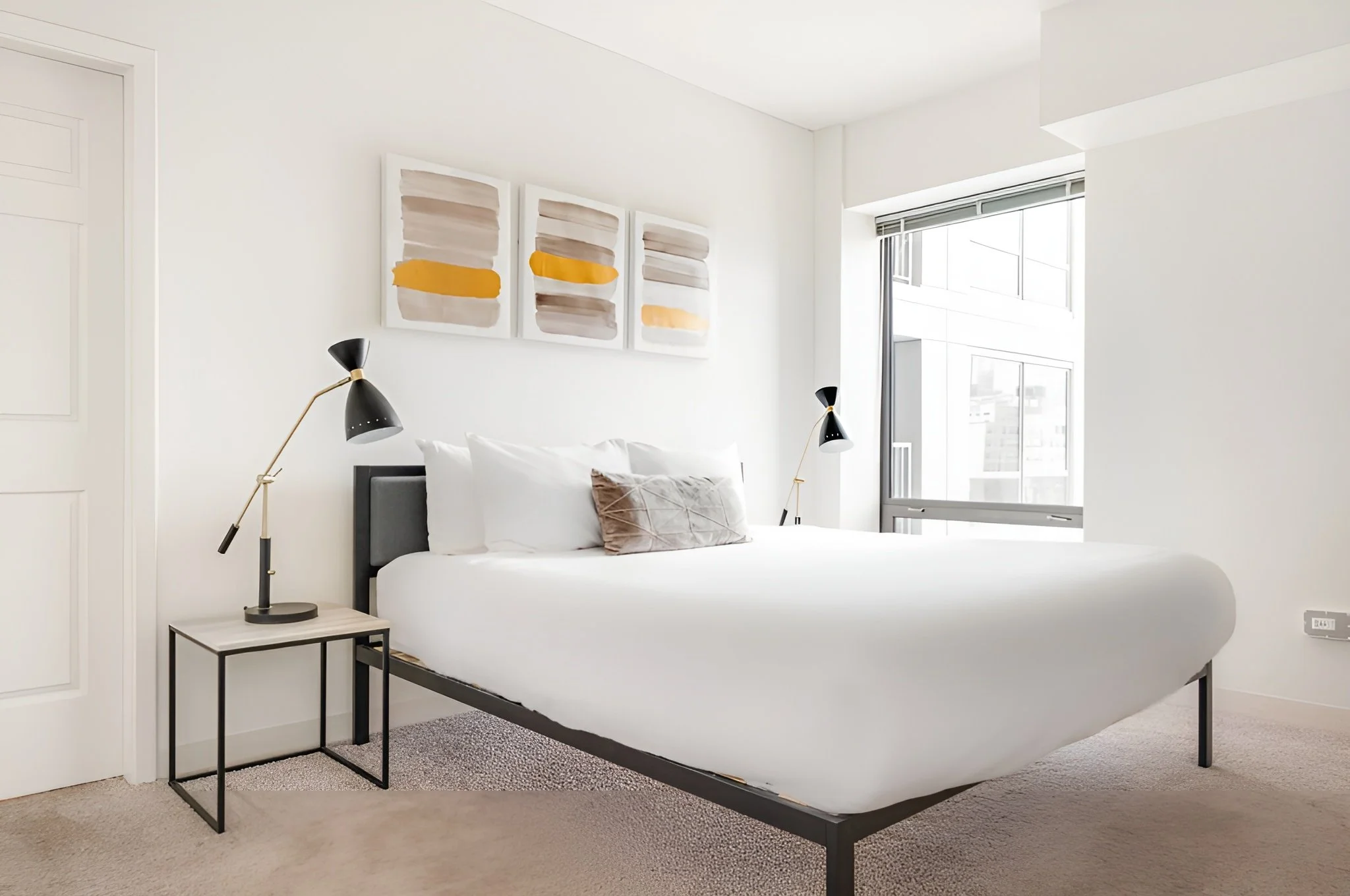the-south-loop-gem-3 bed-7.jpg