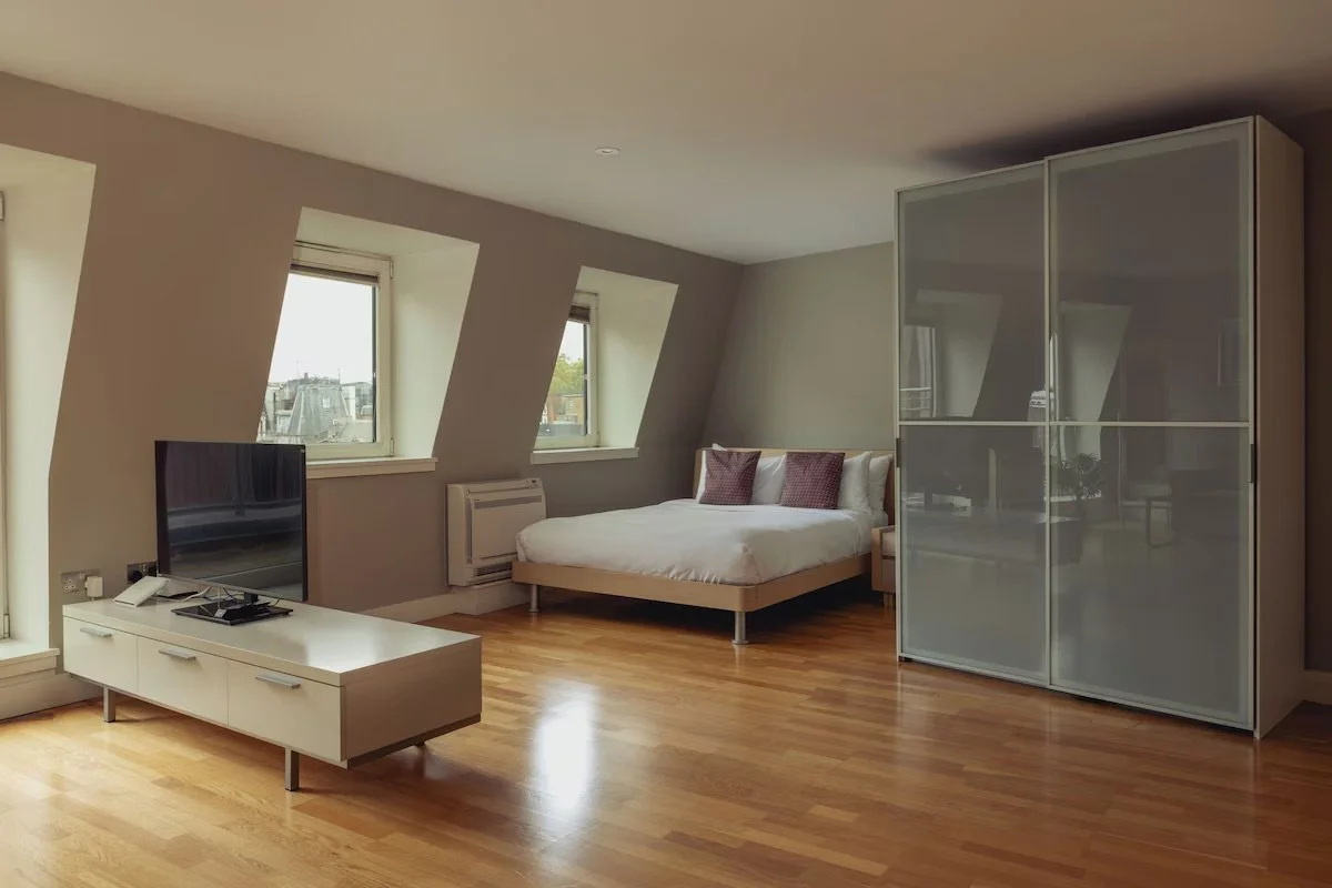 the-bond-suites-studio-4.jpeg