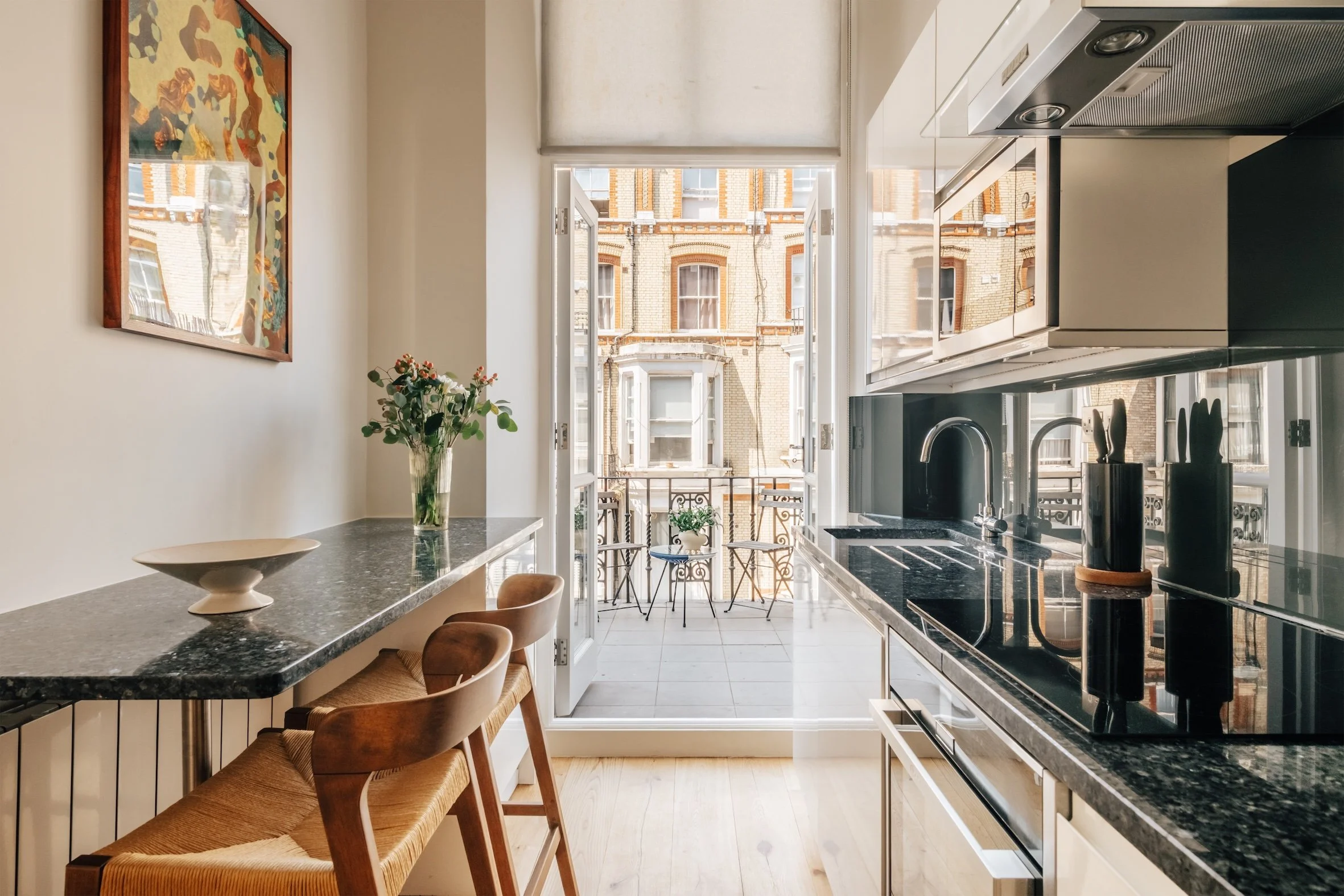 the-kensington-jewel-deluxe studio-7.jpg