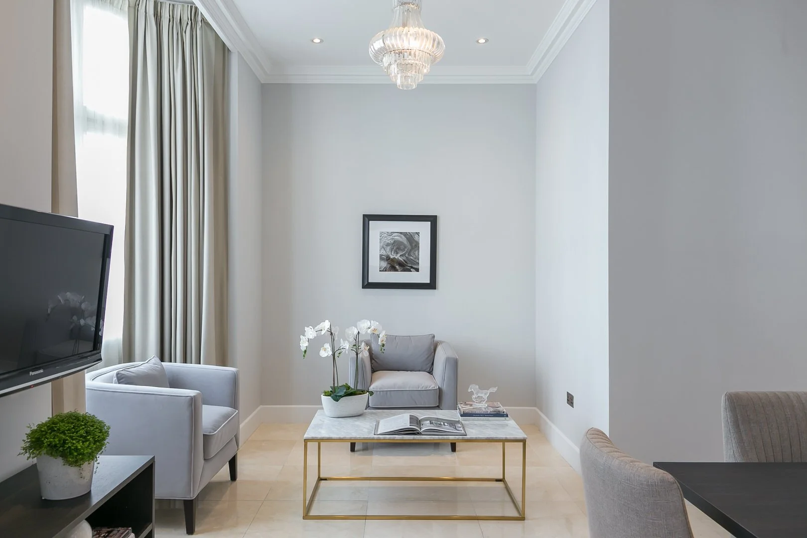 cleveland-square-3bed-deluxe-9.jpg