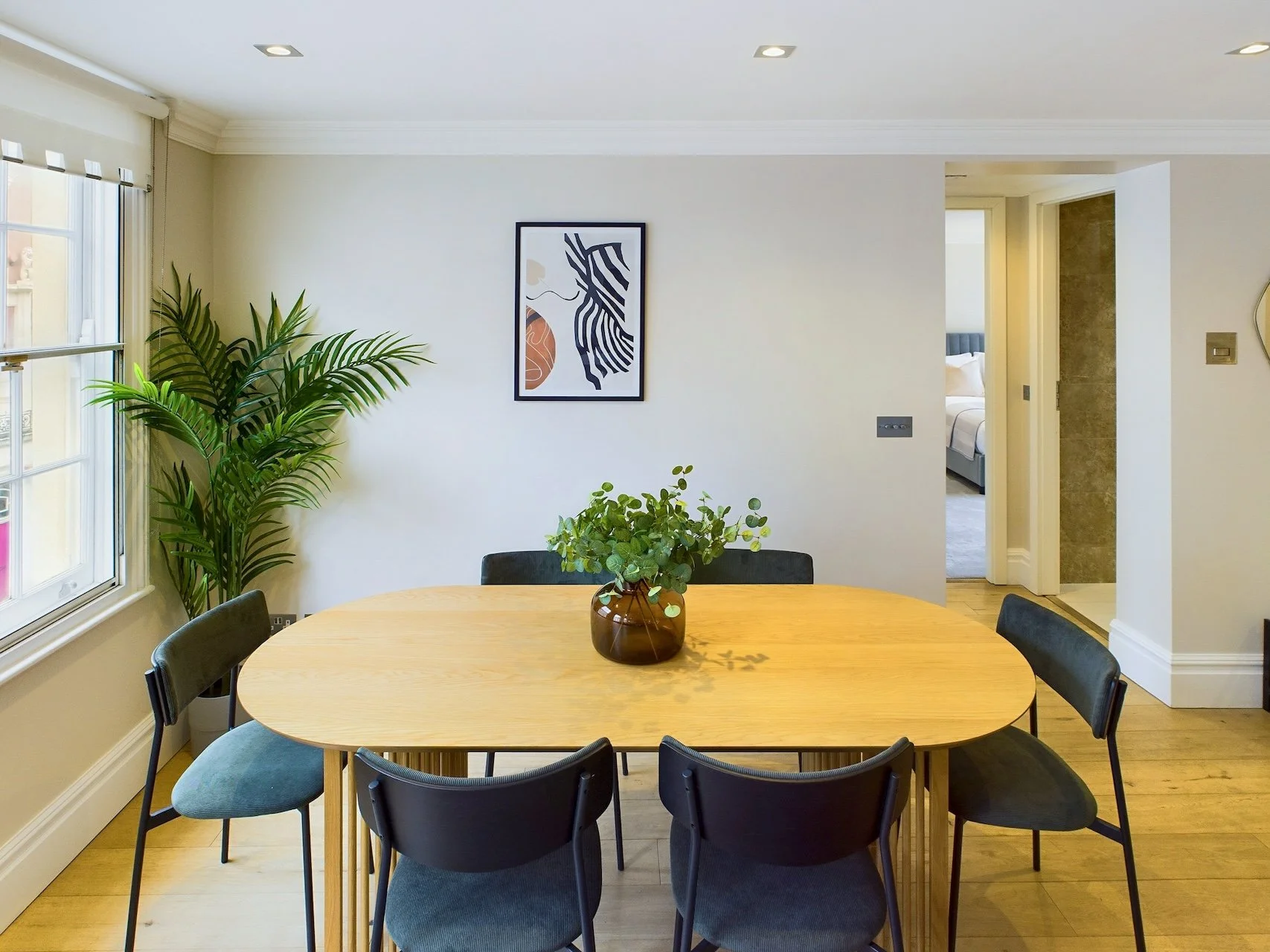 globe-yard-suites-2 bed-13.jpg