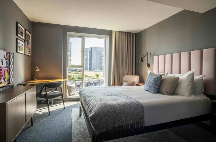 Studio at Skyline Aldgate, Aldgate