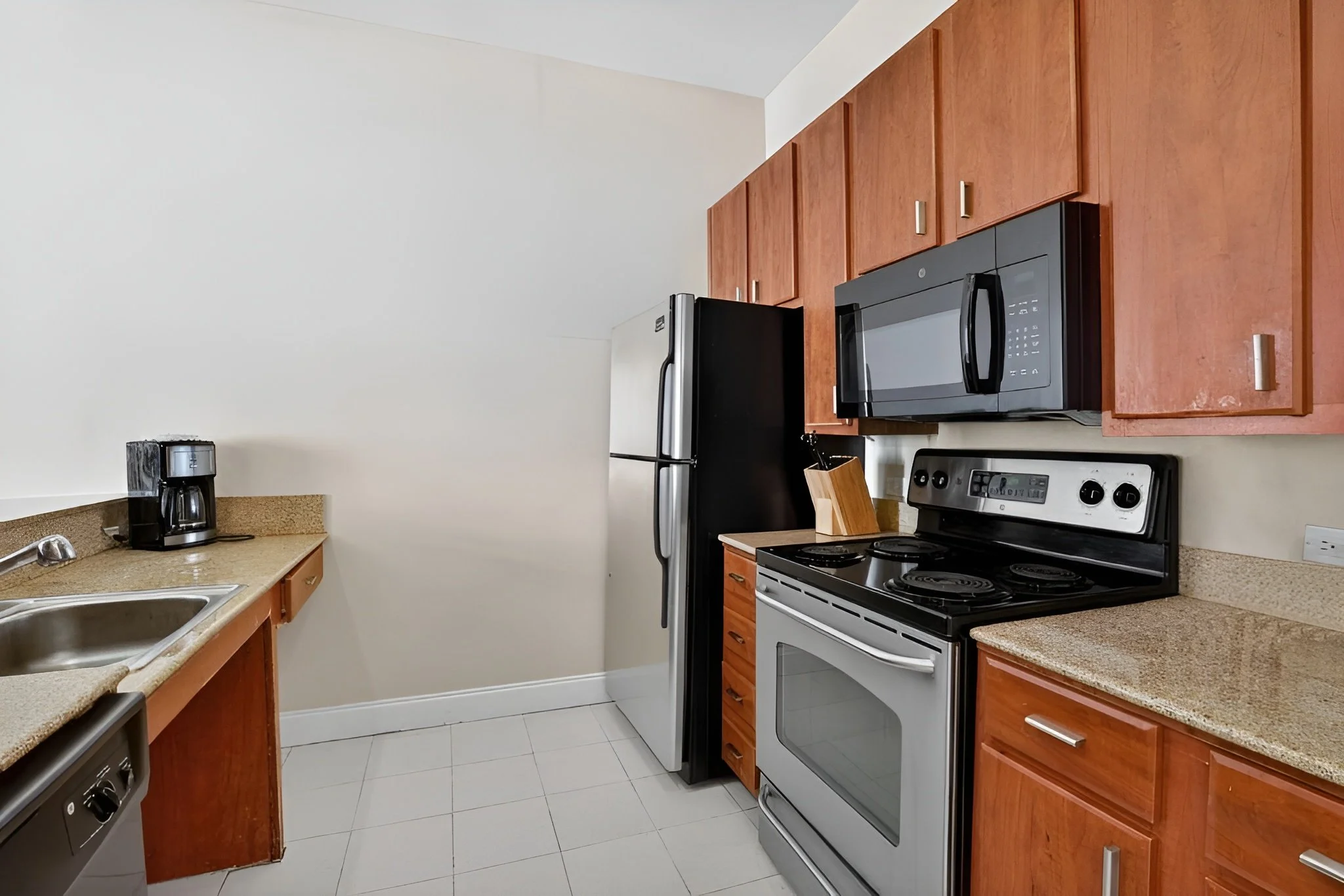 new-orleans-views-1bed-11.jpg