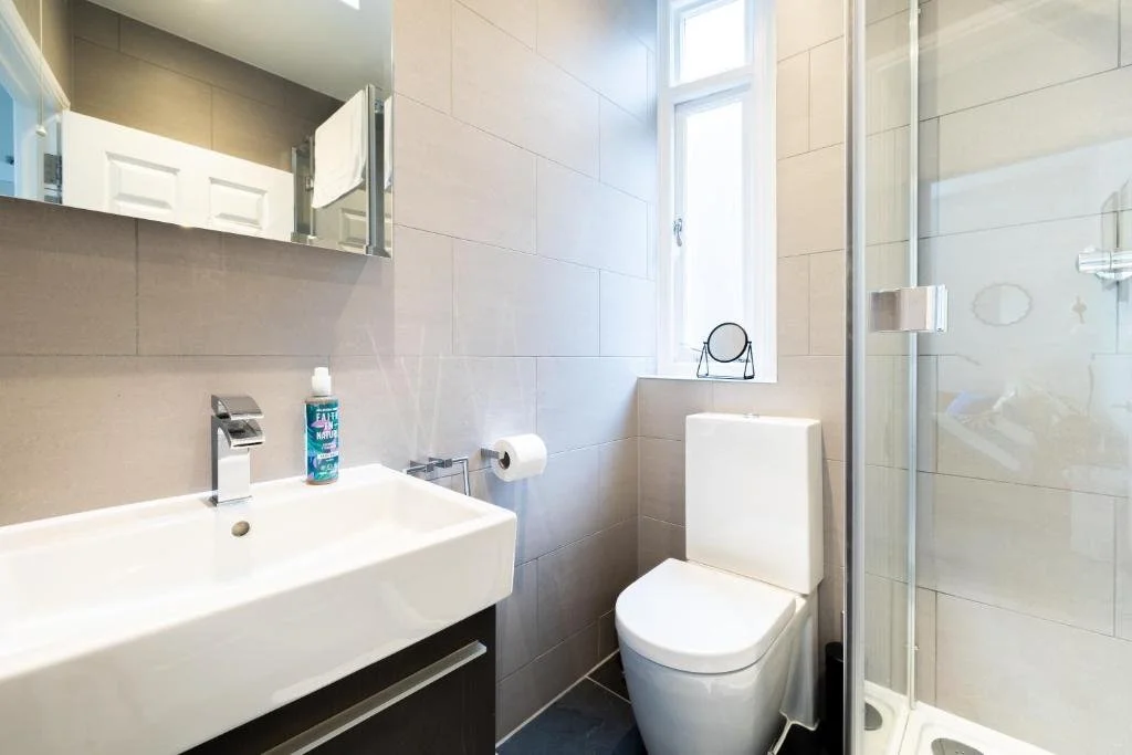 bow-quarter-residences-2bed-6.jpeg