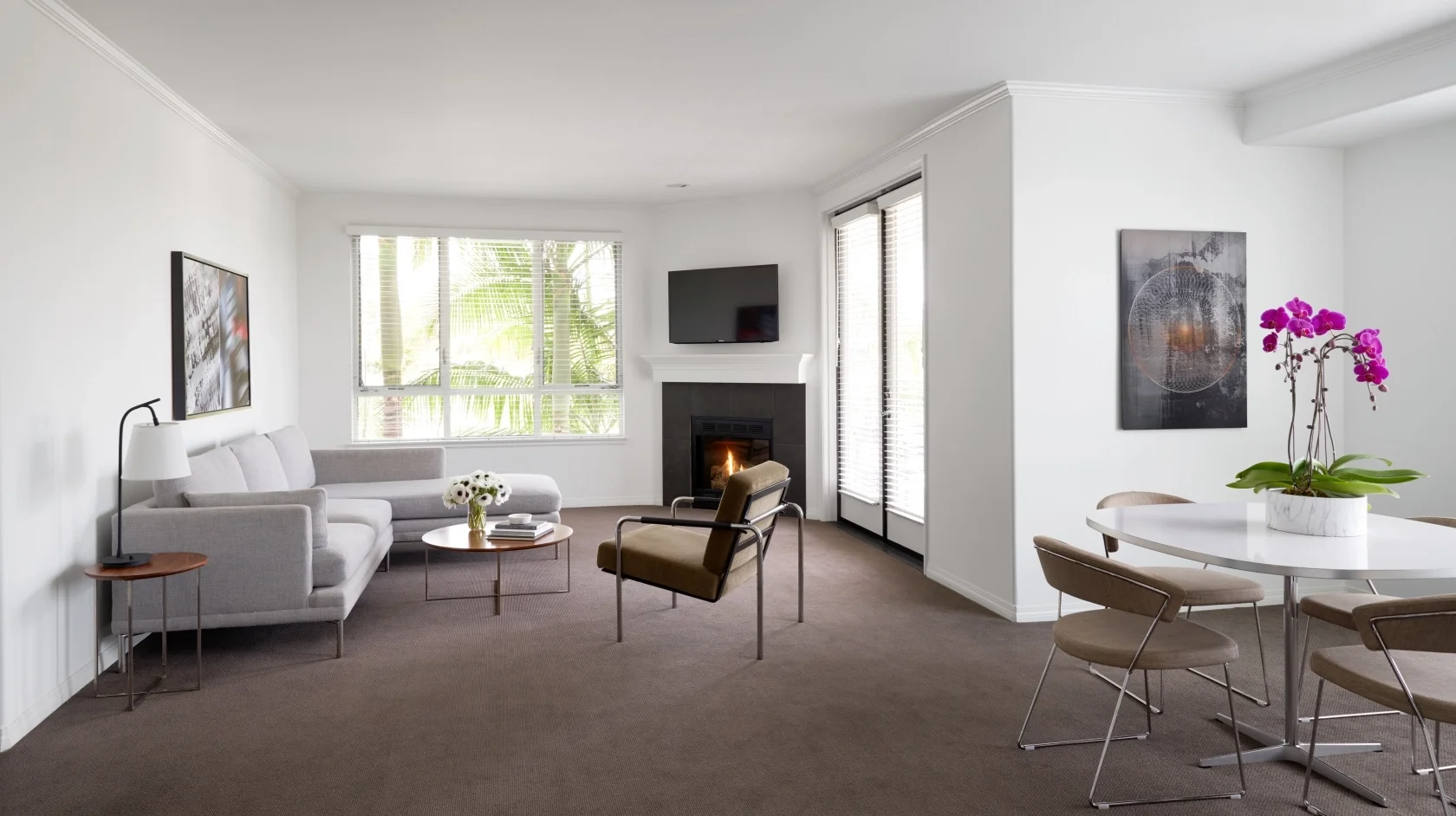 rodeo-dr-views-2 bed -7.webp