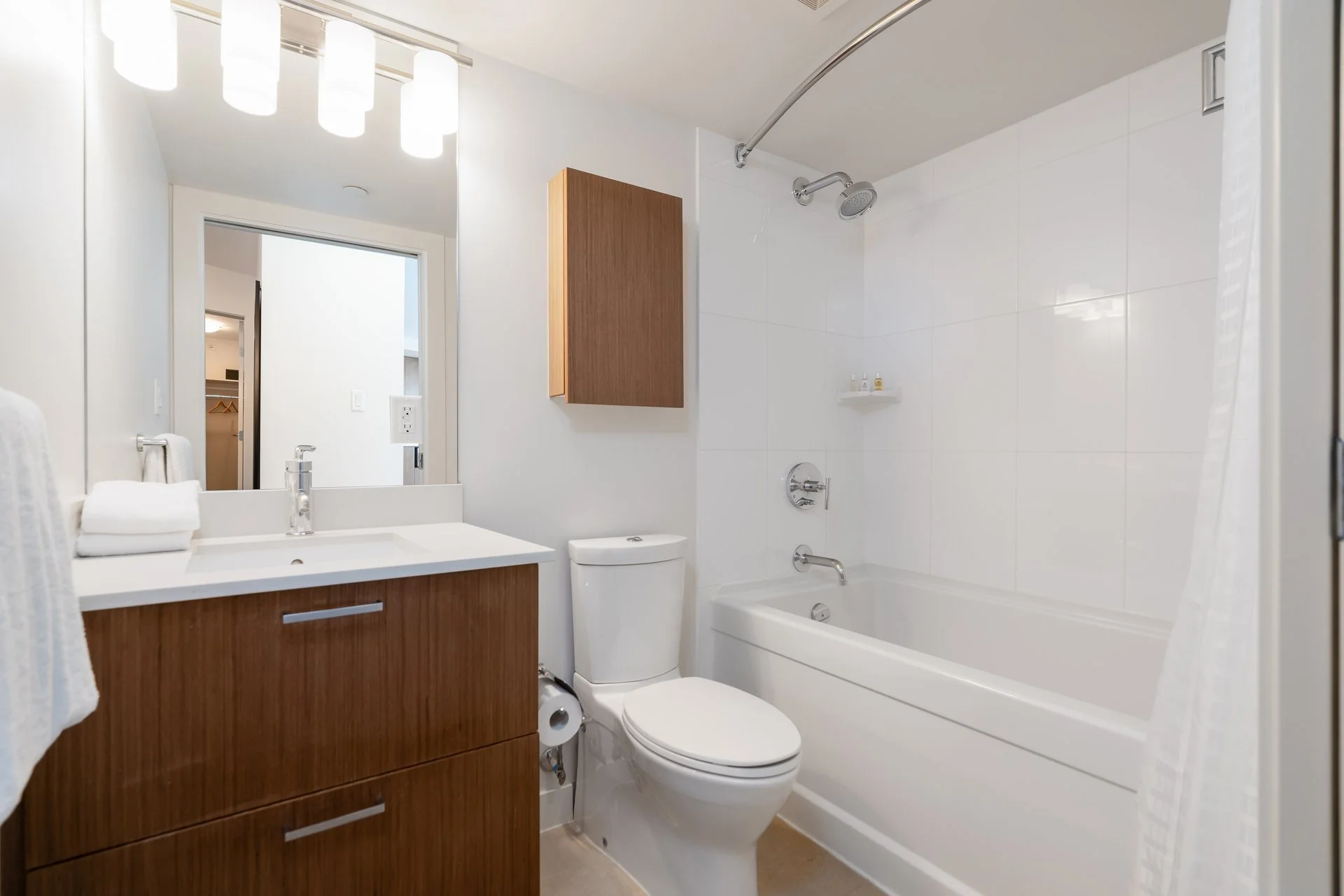 the-vancouver-heights-1bed-6.jpg