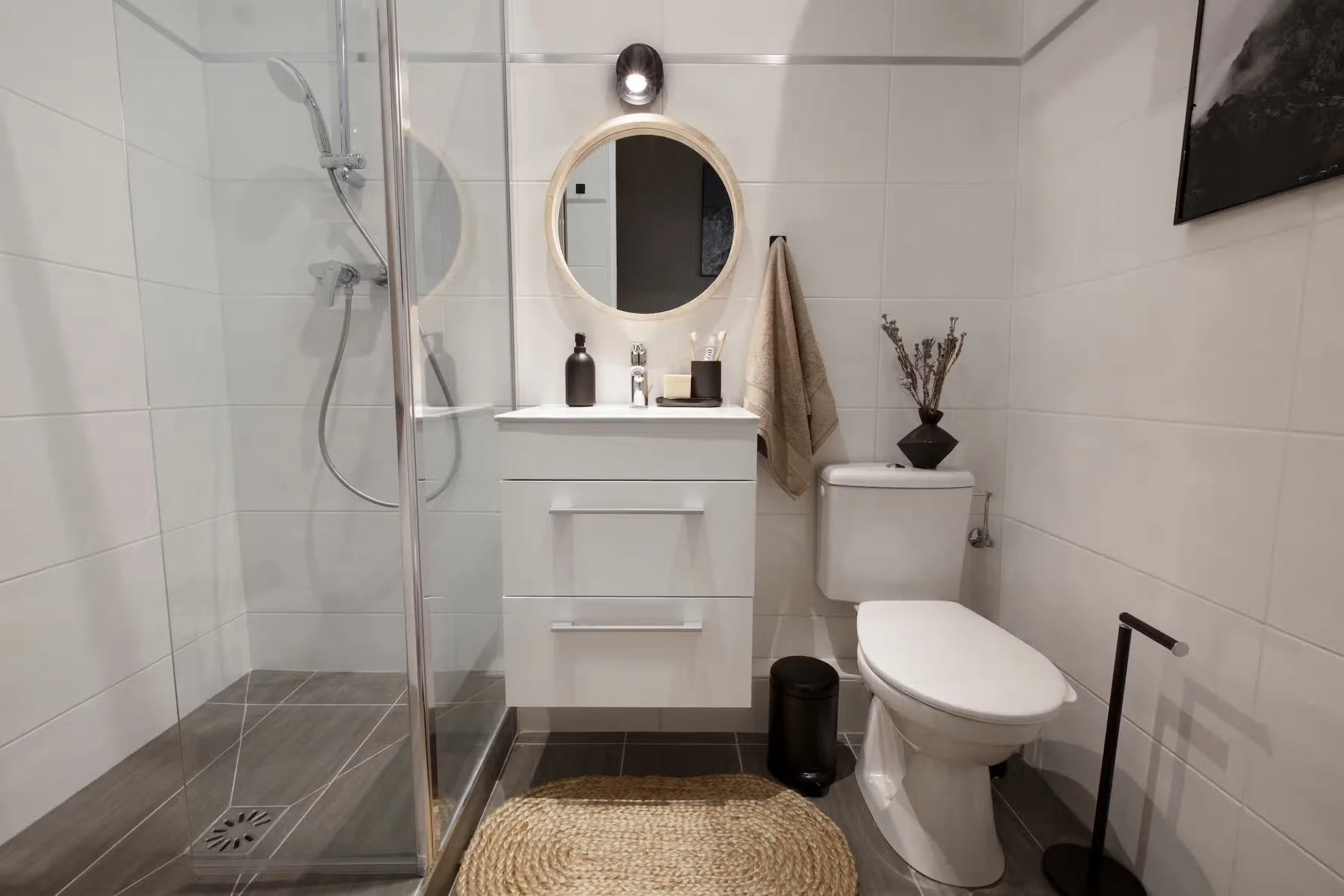 the-censier-jewel-2 bed-1.jpeg