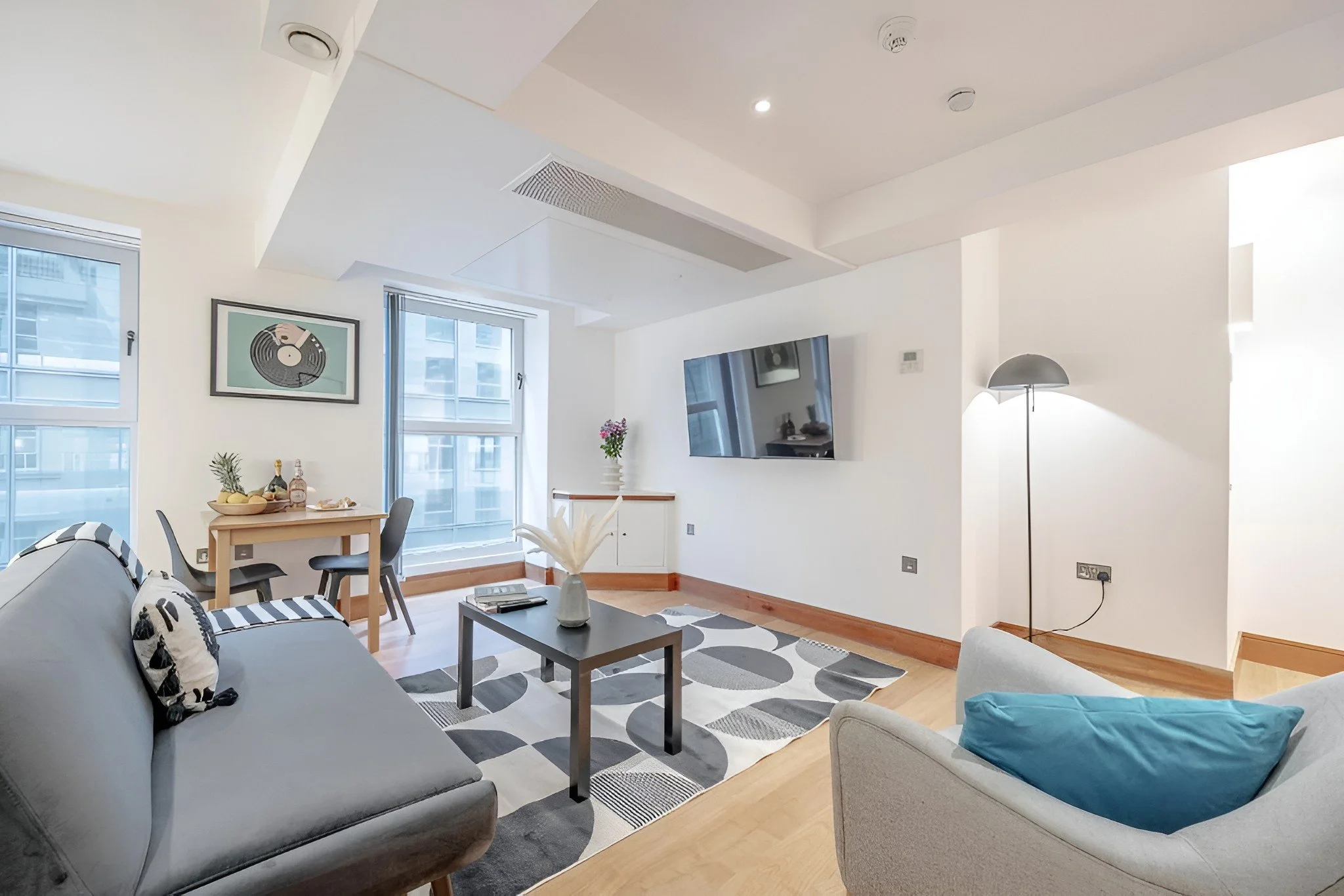 vine-st-1bed-5.jpg