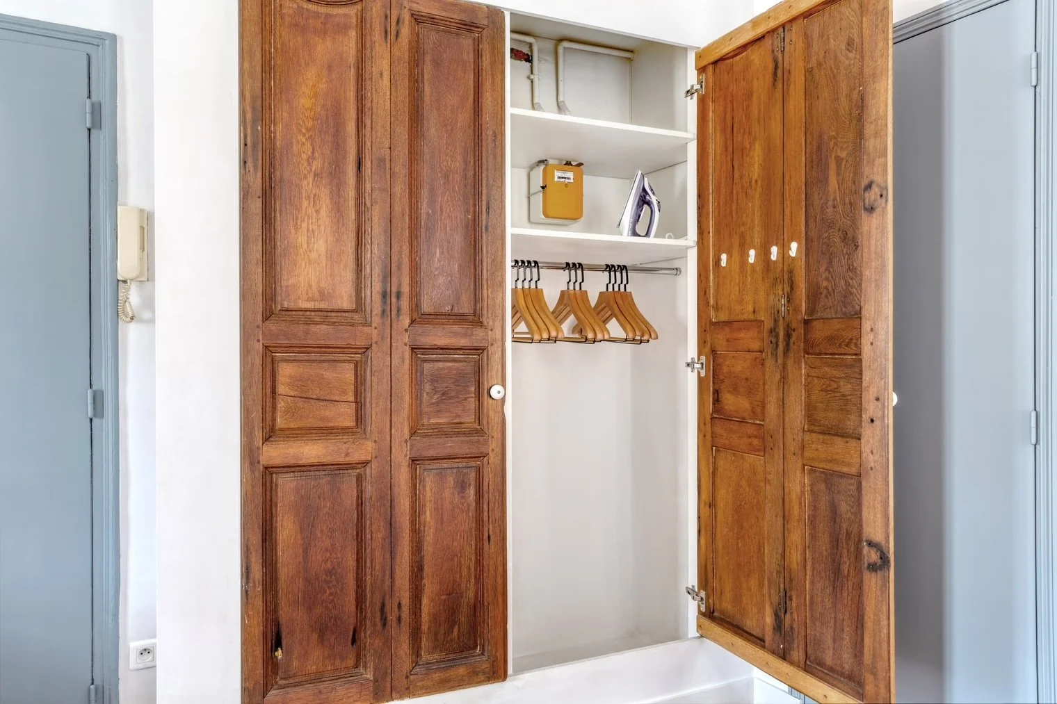maubourg-living-2-1bed-14.jpeg