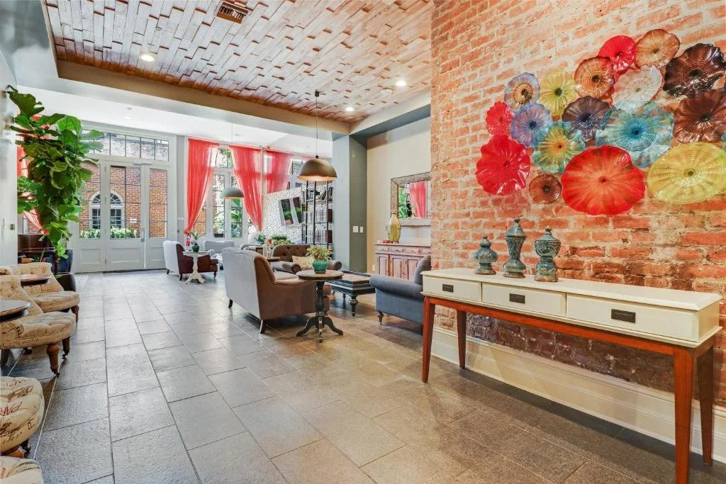the-baronne-suites-facilities-7.jpg