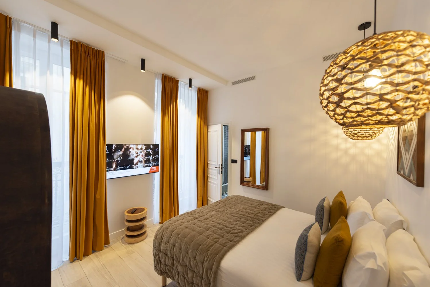 byron-residences-studio-1.jpg