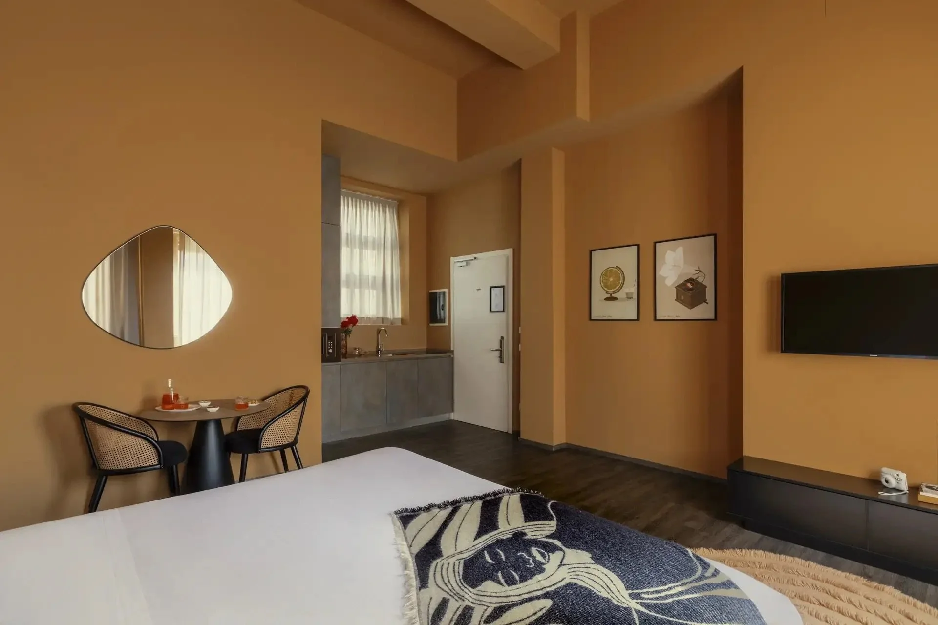 san-lorenzo-suites-studio-3.jpeg