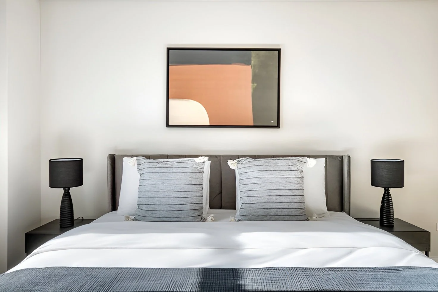 the-lincoln-gem-2 bed-4.jpg