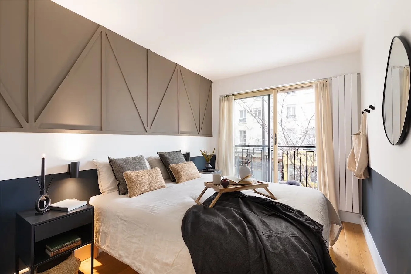 the-montmartre-gem-1 bed-10.jpeg