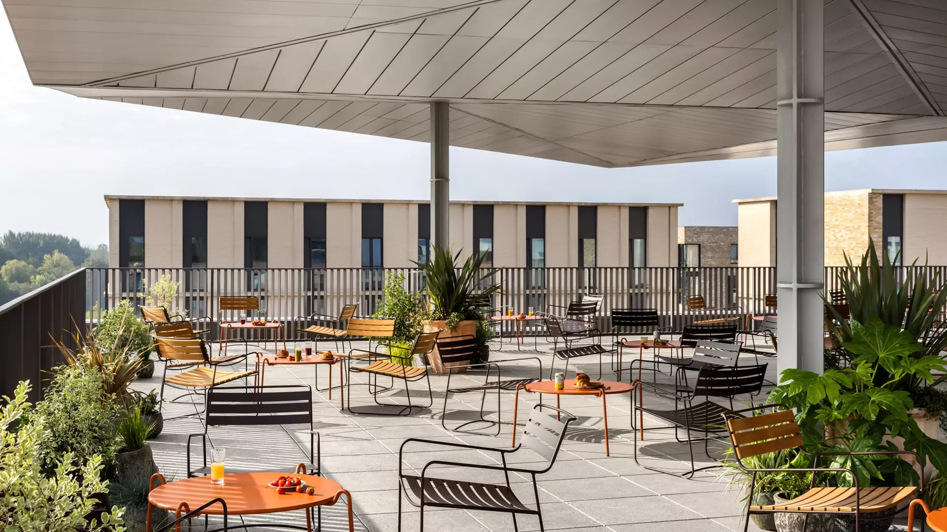 the-cambirdge-oasis-facilities17.webp