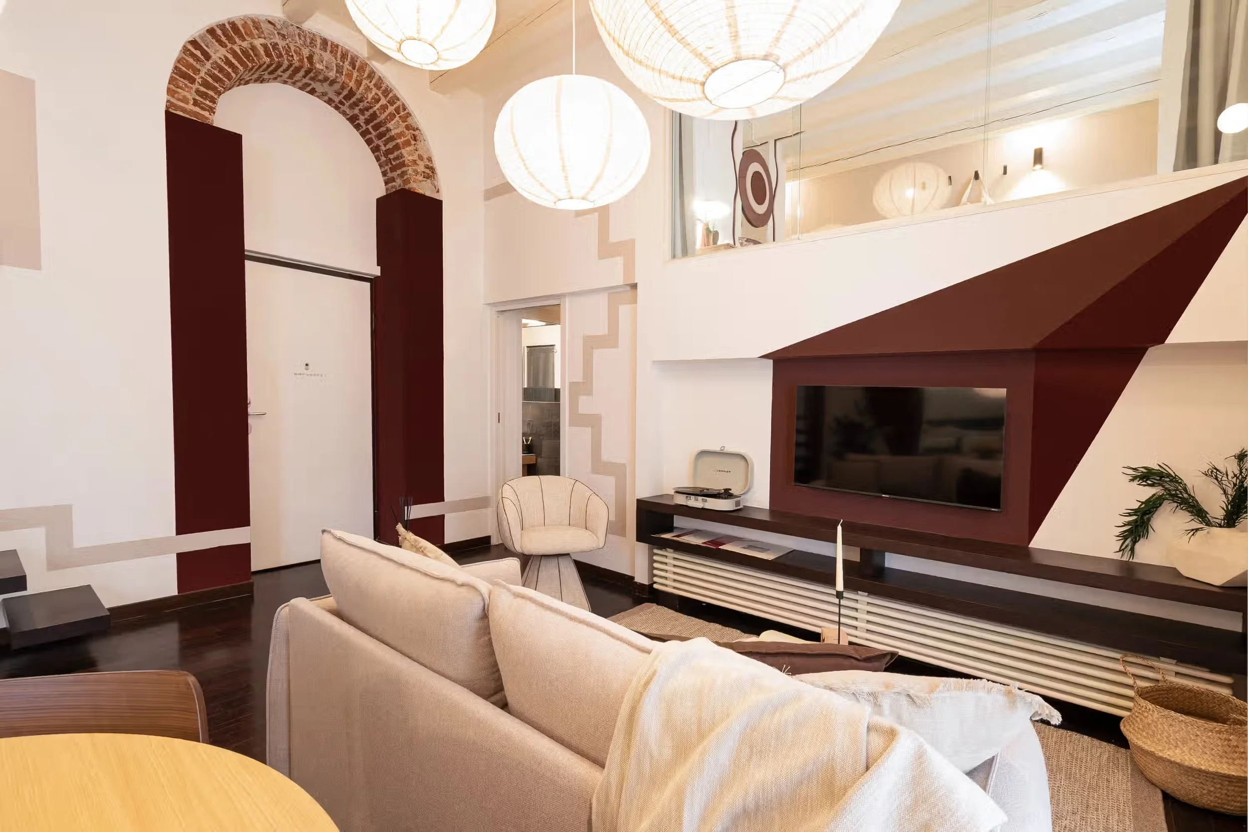 the-romana-gem-2 bed-13.jpeg