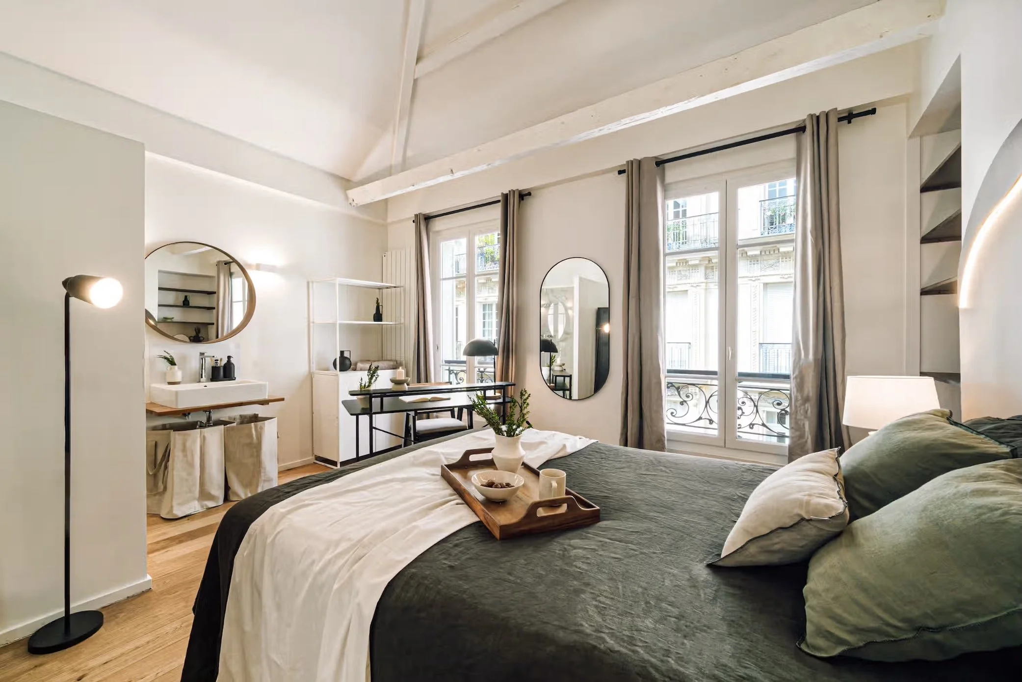 zadkine-views-2 bed-8.jpeg