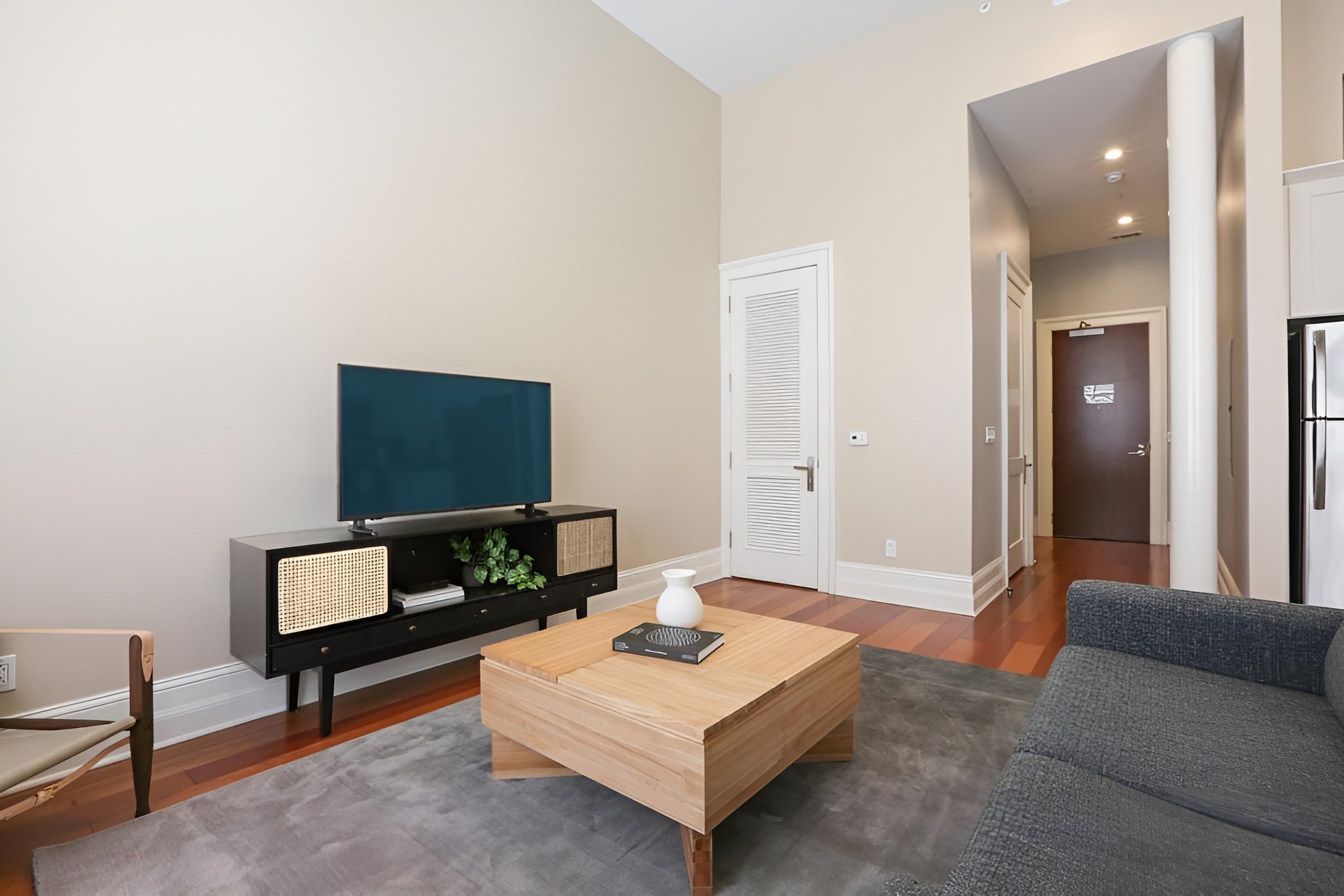 the-baronne-suites-1 bed-5.jpg