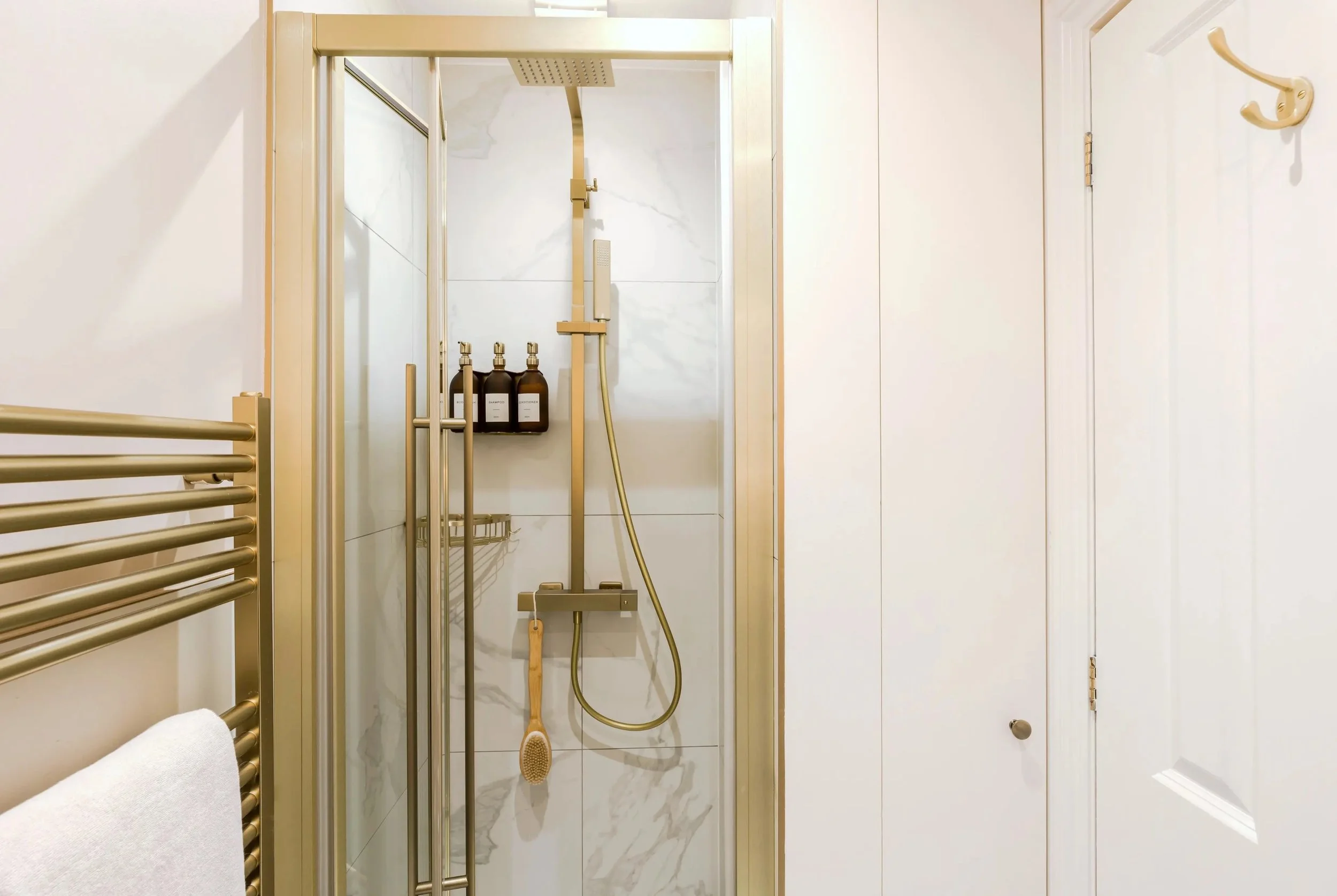 earls-court-quarters-2 bed-6.jpeg