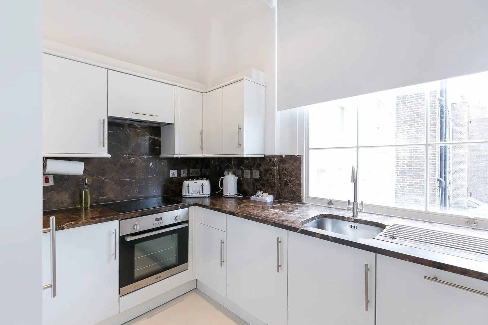 cleveland-square-3bed-14.jpg