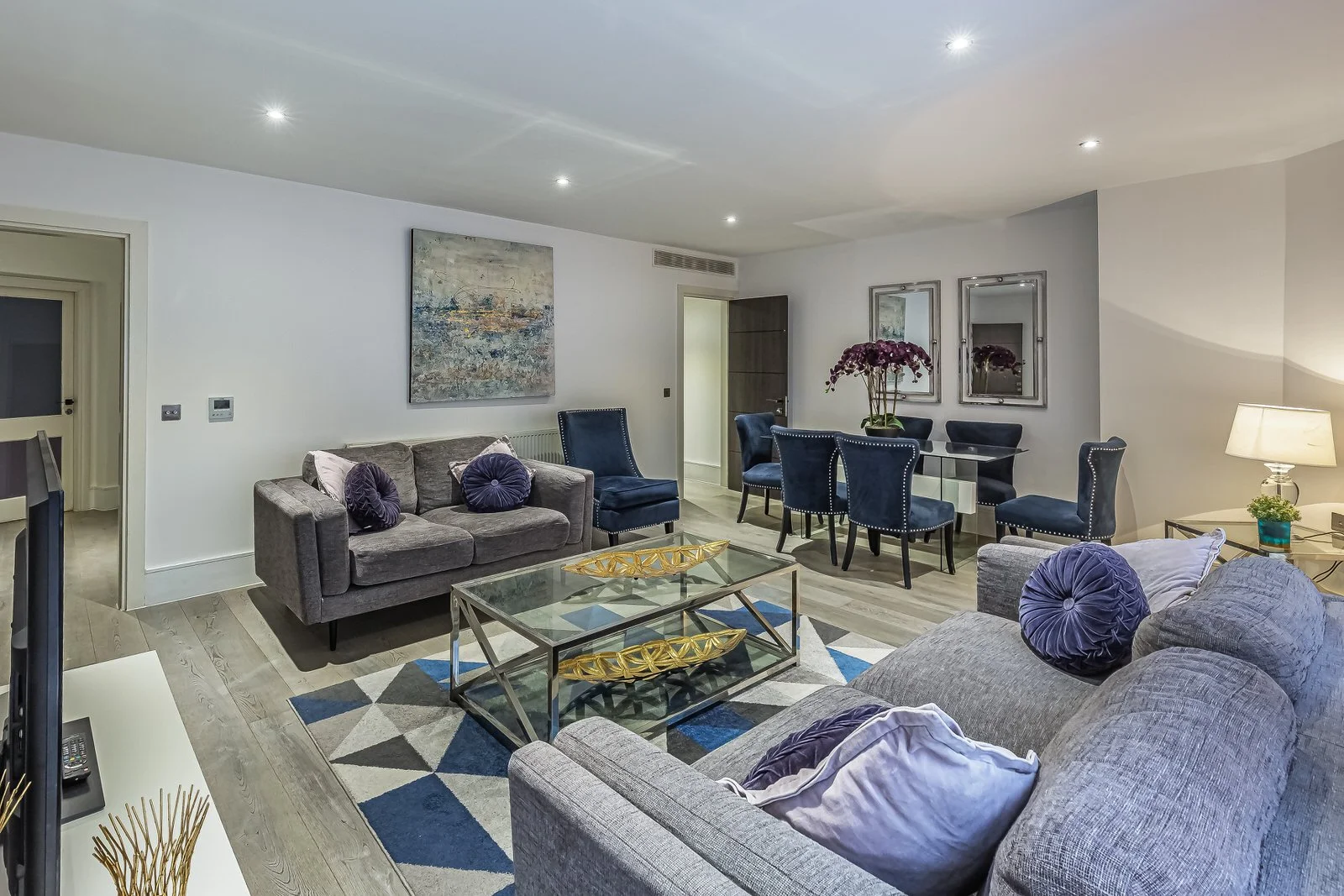 mayfair-clubhouse-2bed -11.jpg