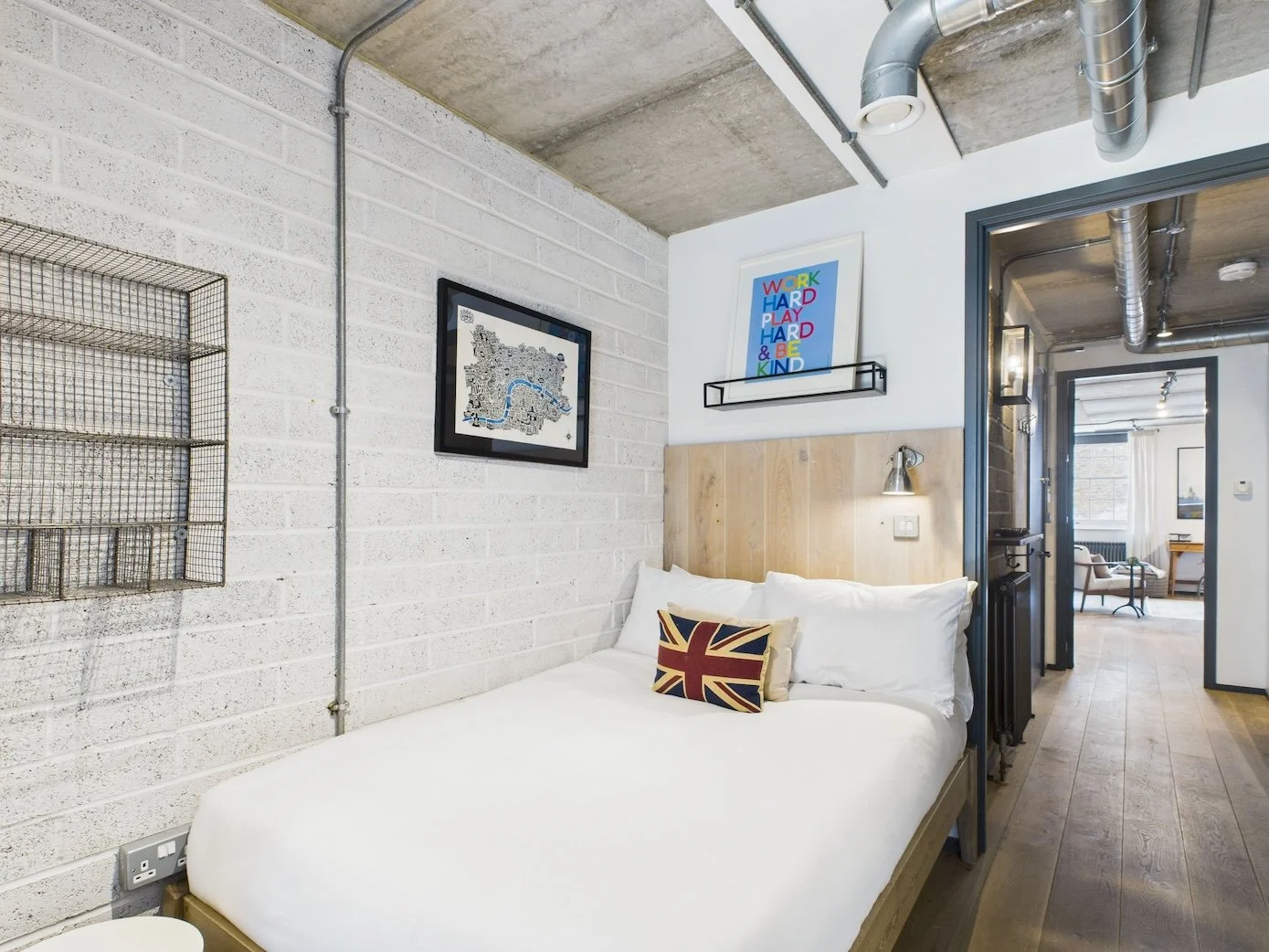 the-southbank-gem-2 bed-3.jpg