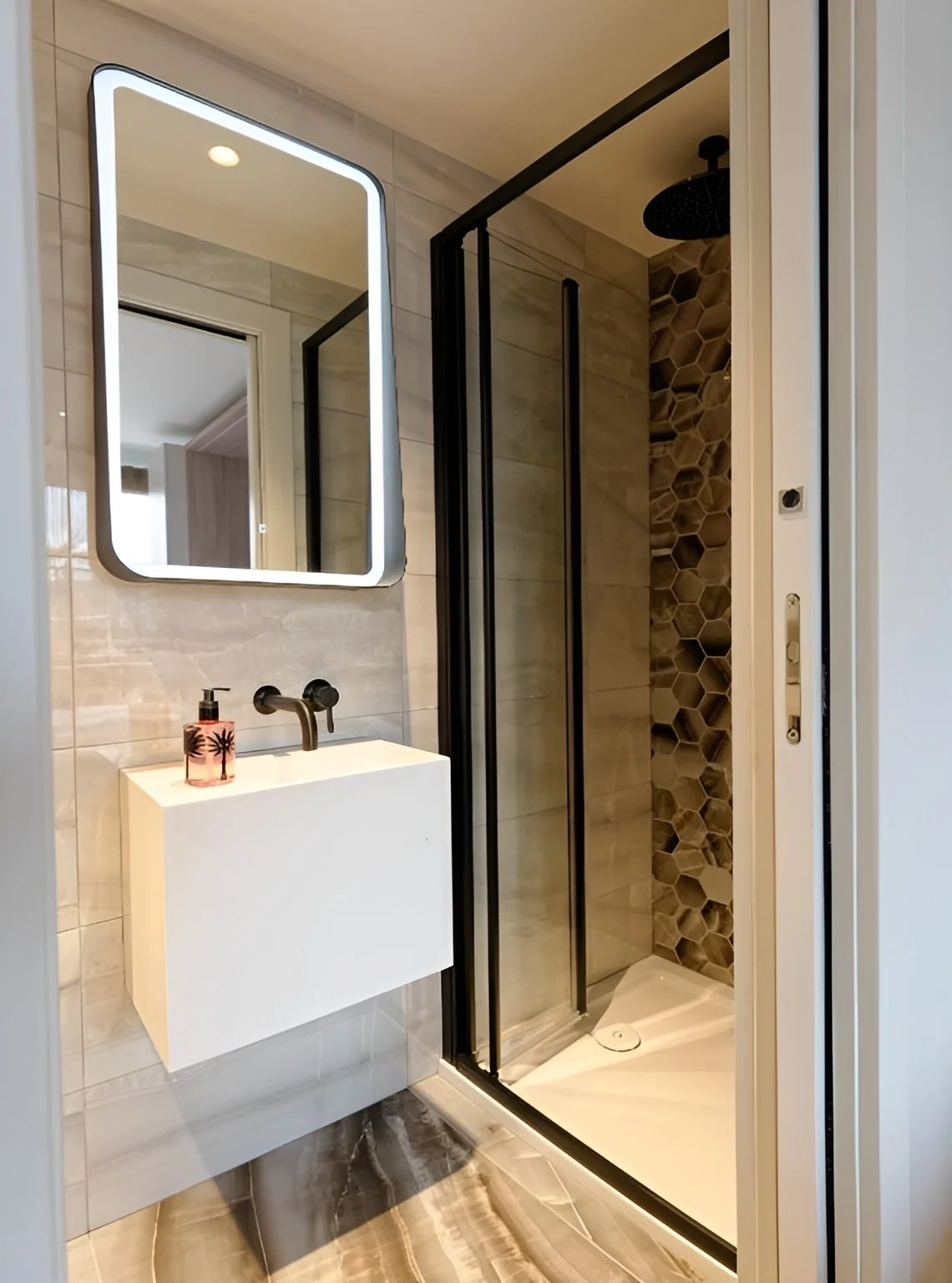 foulis-residence-standard-studio-3.jpg