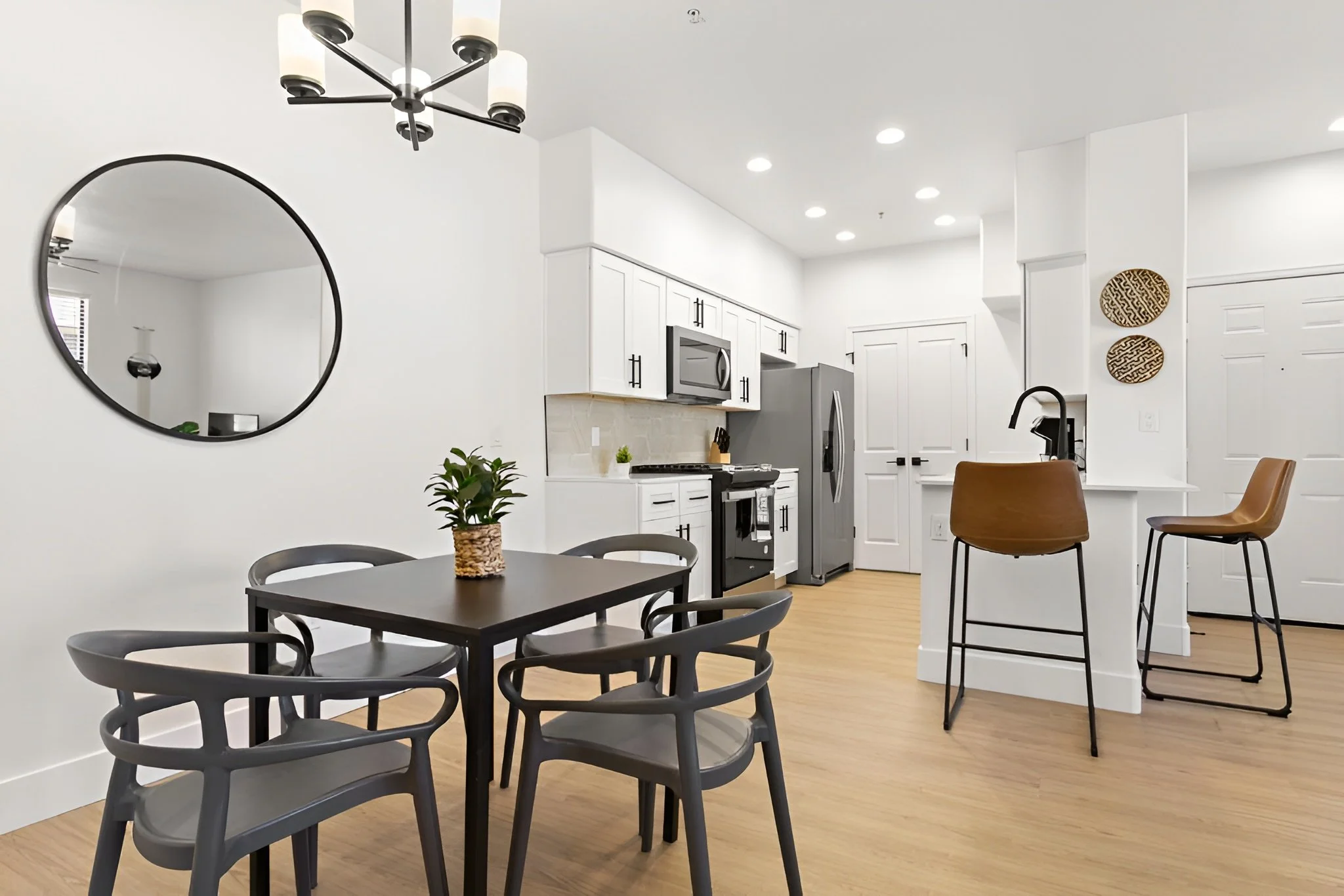 cabela-residences-1 bed-4.jpg
