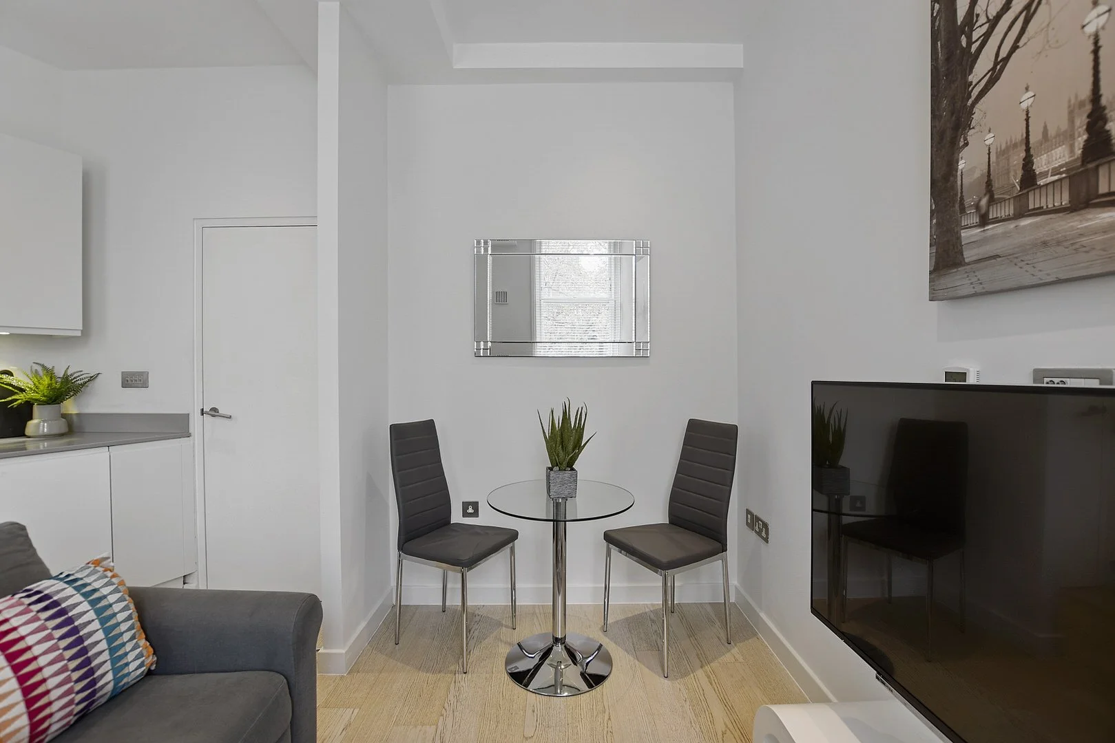 cambridge-circus-1bed-9.jpg