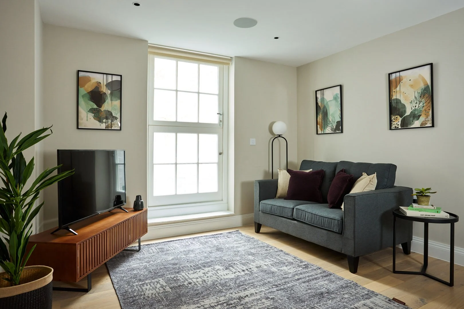 cliffords-inn-quarters-1bed-1.jpg