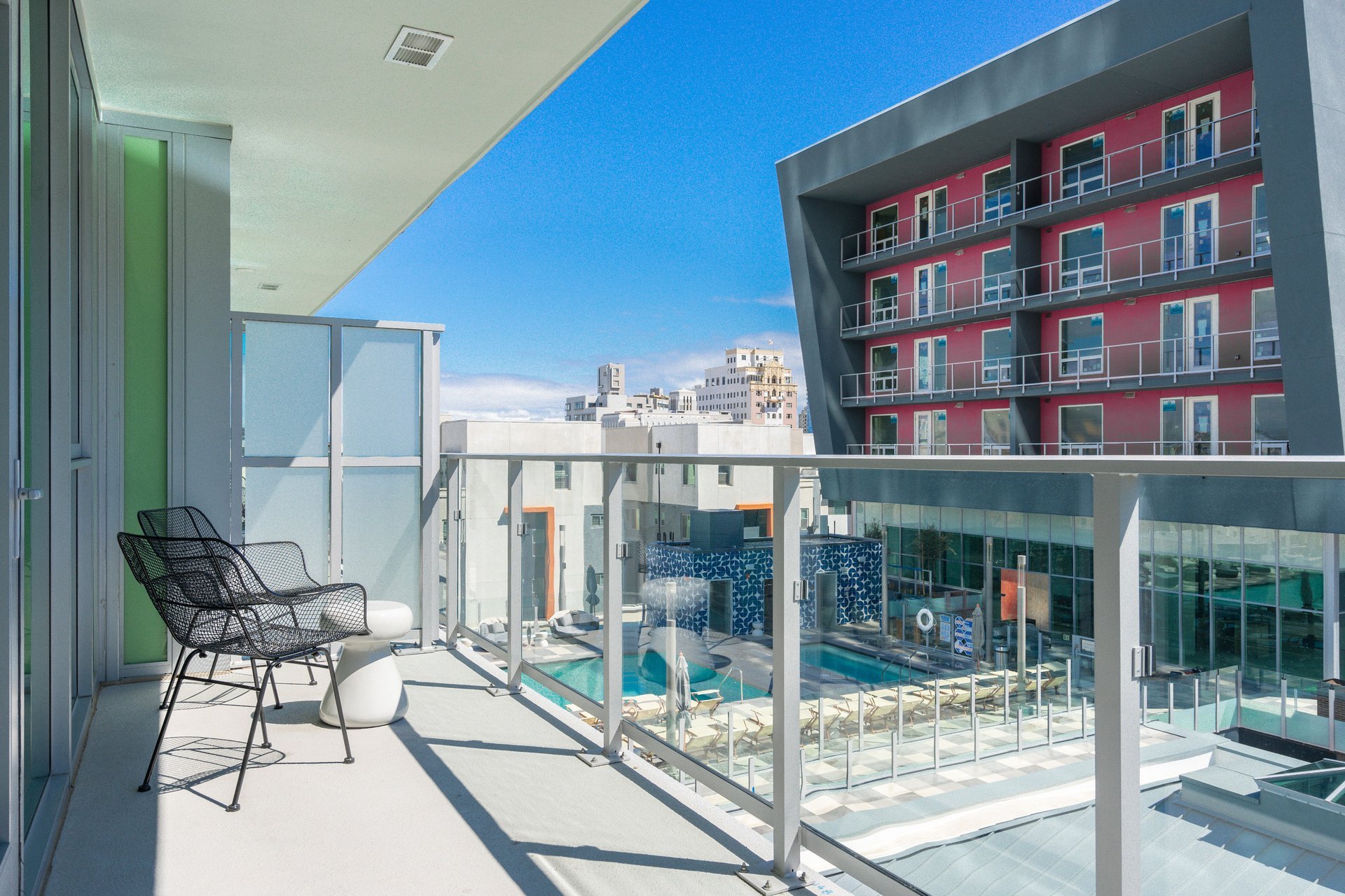 long-beach-heights-2 bed-3.jpg