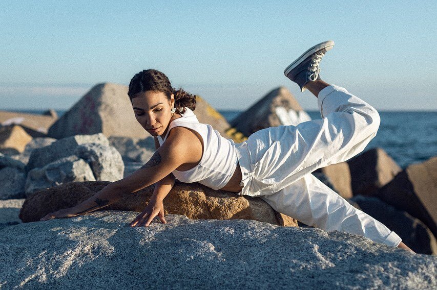 Zarina Rondon // Dancer

#baile #dance #performanceart #editorialphotography #portraitphotography #retrolook