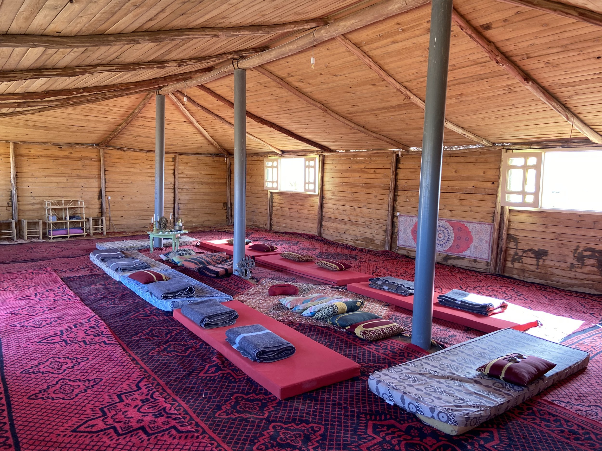 Yogatogo_Marokko_Wüstencamp_Holzzelt_01.jpg