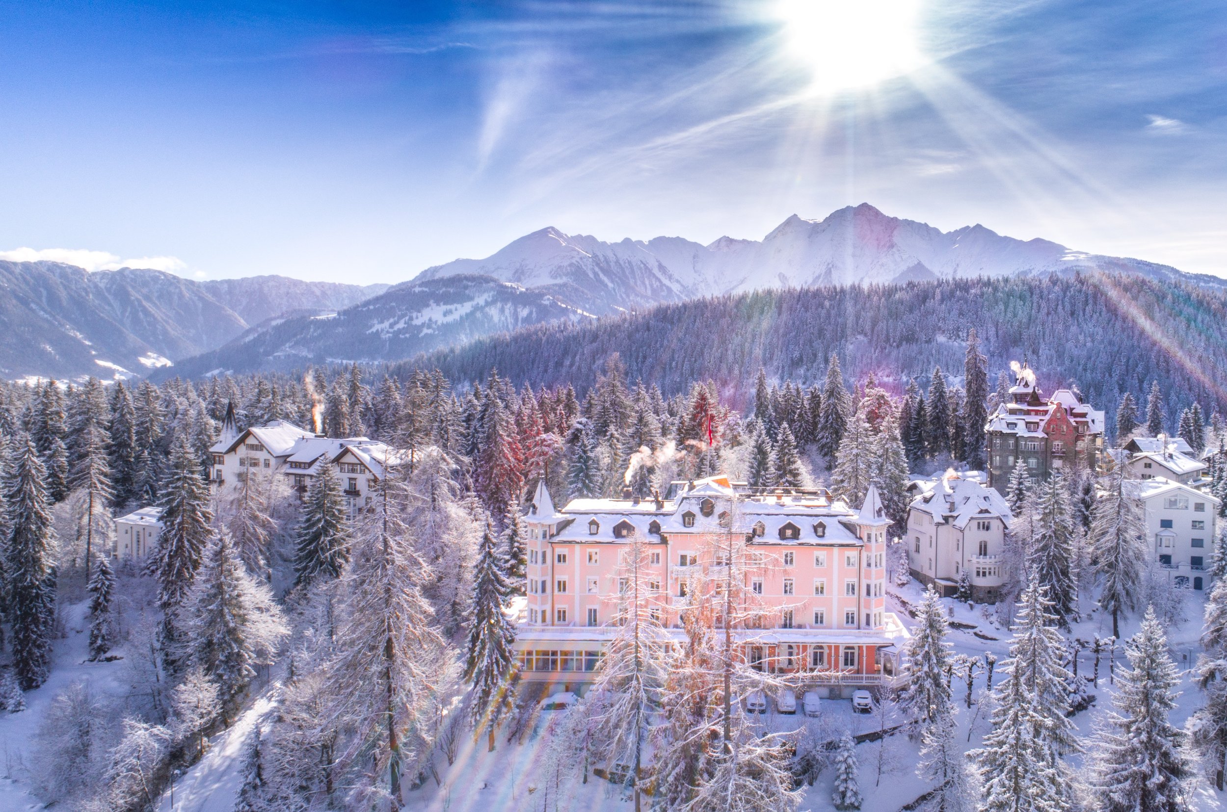 Schweizerhof-Flims-Waldhaus-Hotel-Winter-basichomeproductions (12).jpg