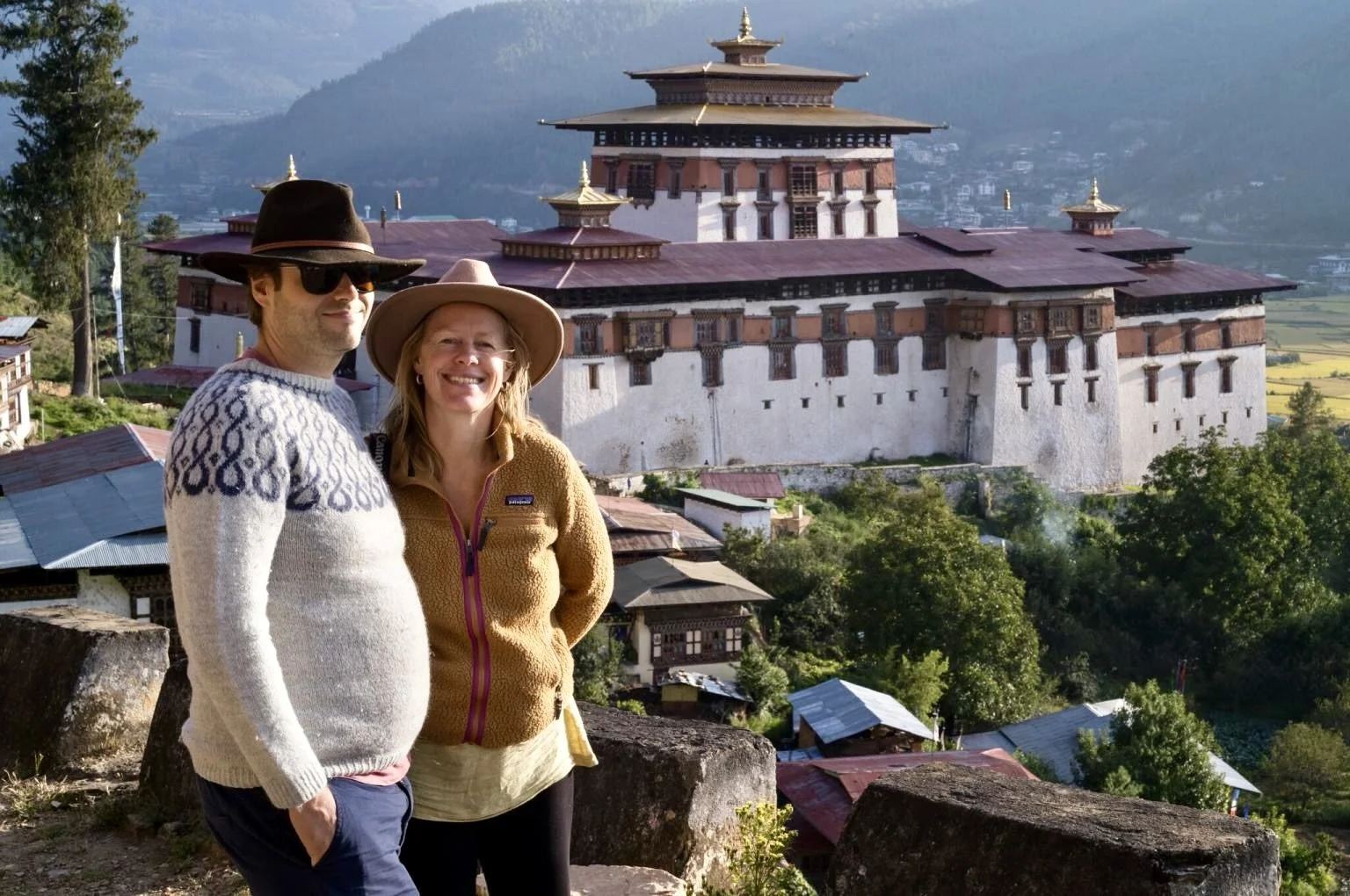 Yogatogo_HimalayanHermitage_SisseAlex_02.jpg