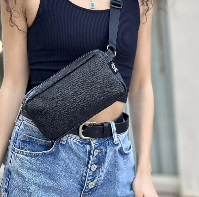 Laurence Pouch from Chilla