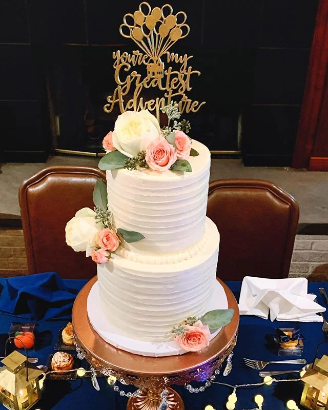 || Gabby & Cody ||
.
This past weekend not only did I get to create the most amazing wedding dessert table and cake, but I also got to celebrate one of my best friends @gabbskayy get married!!
.
Cake stand: @amalfi_decor
Cake comb rustic design: @hea