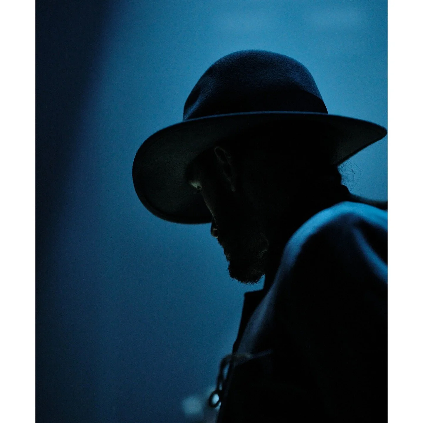 Denis Santacana @denissantacanacompaniadedanza in TIME, choreographed by Yuka Oisi @yukao_ishi
&bull;
Nova Fundaziun Origen @origenfestivalcultural
Intendant @giovanni.netzer
&bull;
Photo &copy; Admill Kuyler @kuylerphoto