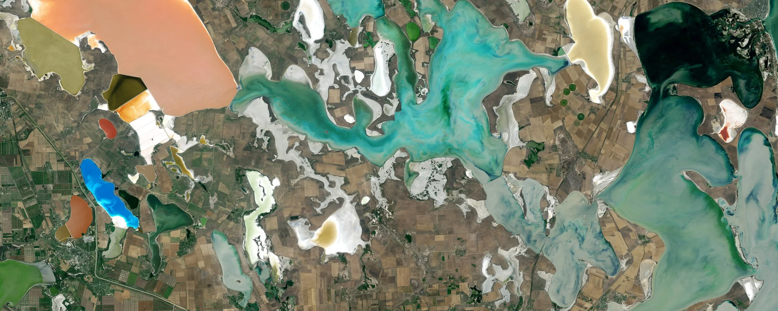 National Geographic: 2,892 Miles to Go – A Geographic Walk for Justice