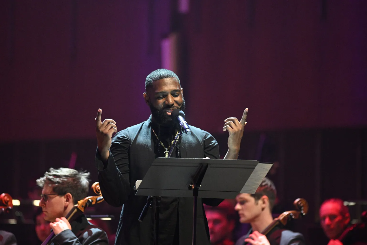 Mirror Indy: Resurrection Mixtape brings together the music of Mahler, Biggie and Tupac