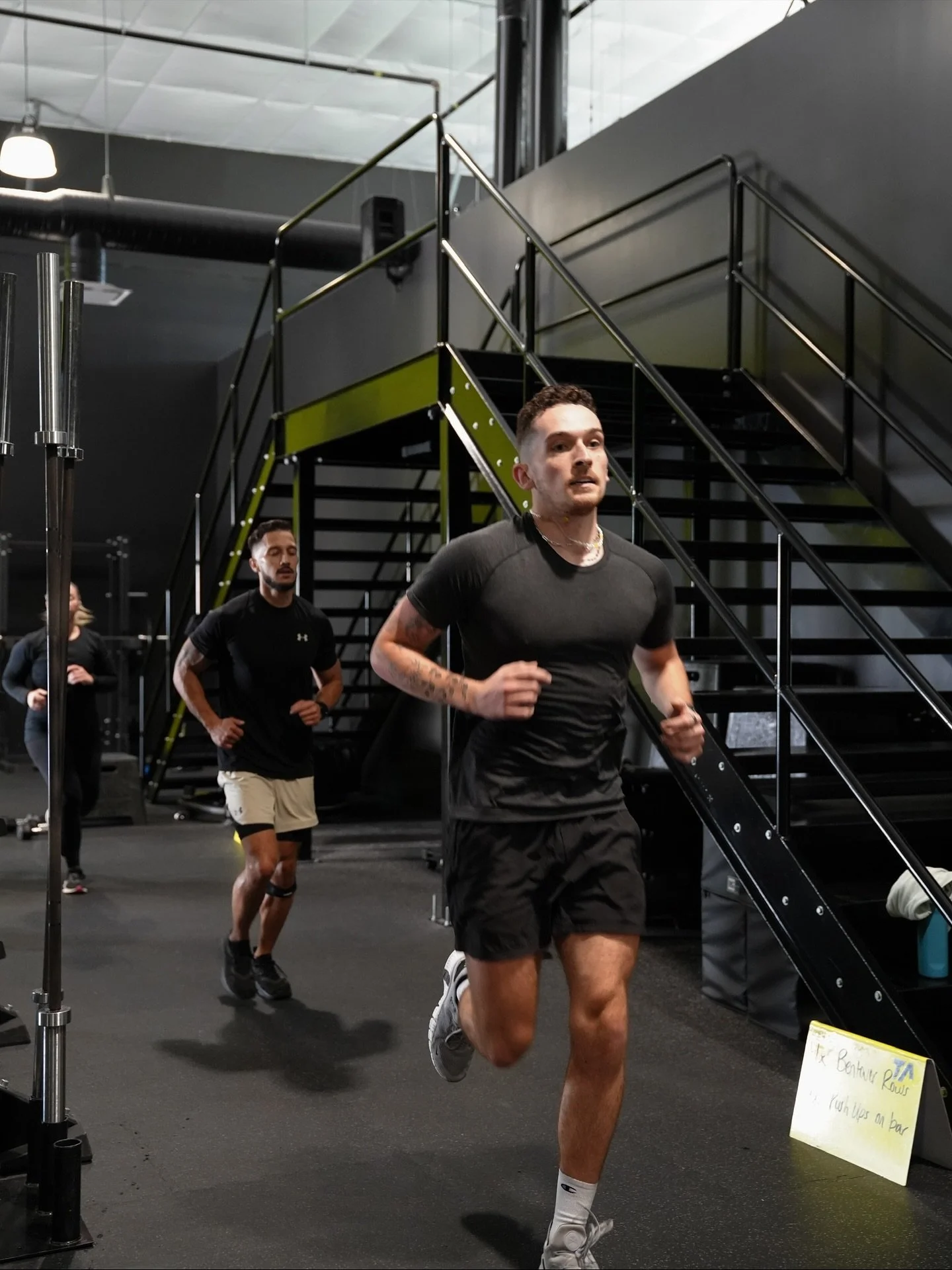 💪🏼 HAPPY MONDAY 💪🏼

We know the temperature outside is dropping, but we&rsquo;re here to keep the heat up in the Eco-Gym. 😎🔥 

👉🏼 Grab your intro offer, unlimited bootcamps for only $25 😎

Come get your sweat on 🔥