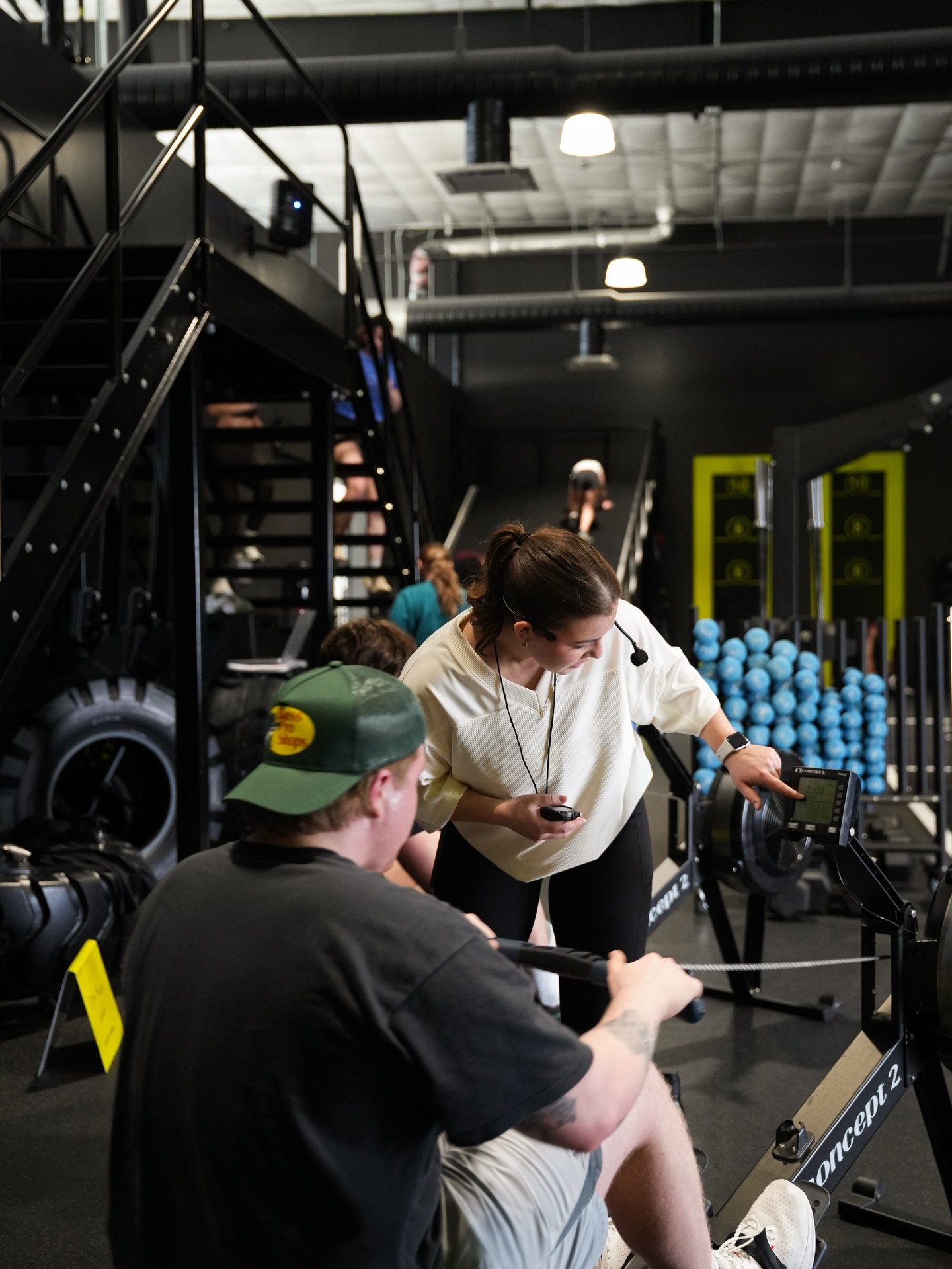 HAPPY SPRING THRIVERS! ☀️ 

The days are getting longer, the weather is getting nicer and we have SO many exciting things to look forward to. ☀️ 

What&rsquo;s coming up at Thrive: 
👉🏼 March Madness Free Week + madness challenges + sales. March 30 