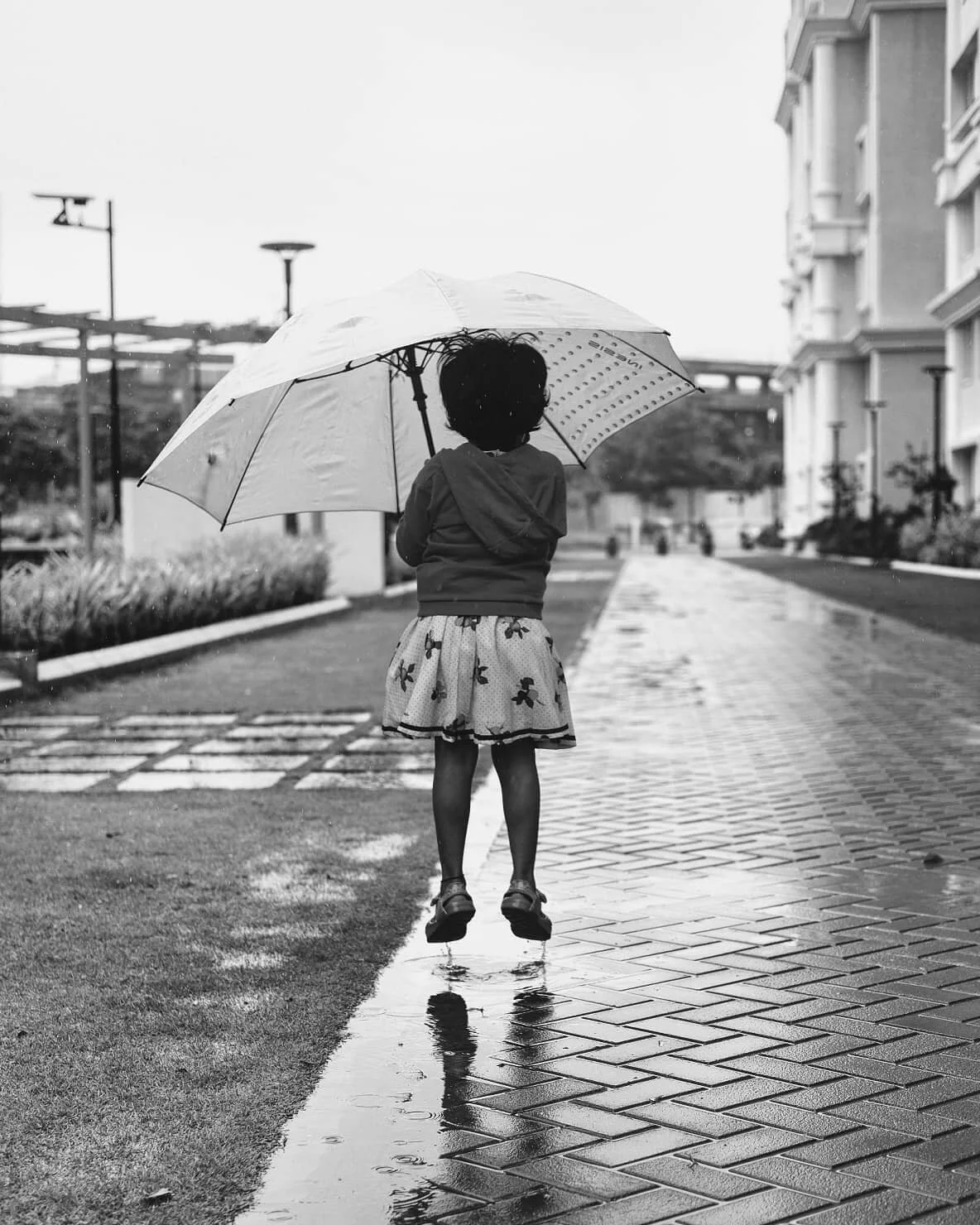 The joys of childhood on a rainy day 

#rainyday #rain #rainonme #childhoodmemories #childhood #childhoodunplugged #childhoodnostalgia #rainfall #rainydays #memorylane #memorybox @richa2486 #levitation #levitate #umbrella #blackandwhite #bw #bwphotog